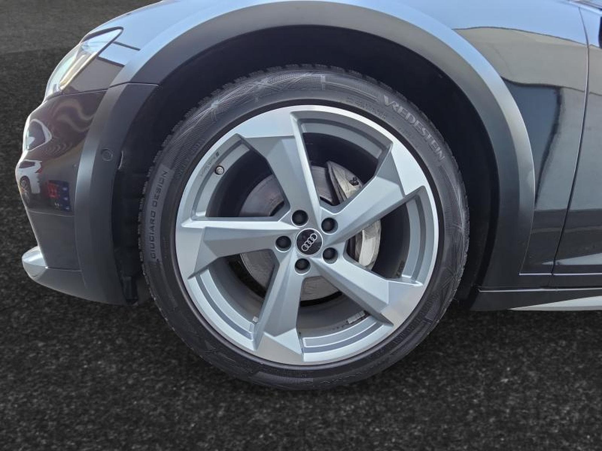 Audi A6 Allroad Quattro 50TDI / Diesel (2023) - Photo 9