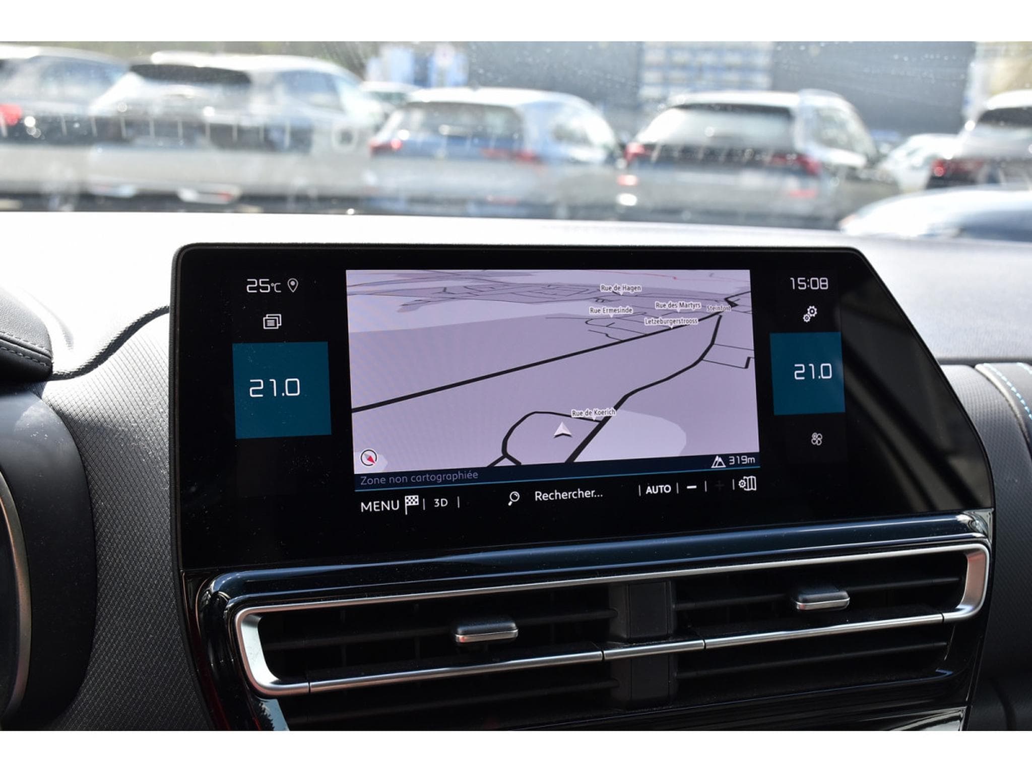 Citroën C5 Aircross 1.2 PureTech Shine EAT8 ACC CUIR CAM LANE SIDE ATT RMQ (2023) - Photo 10