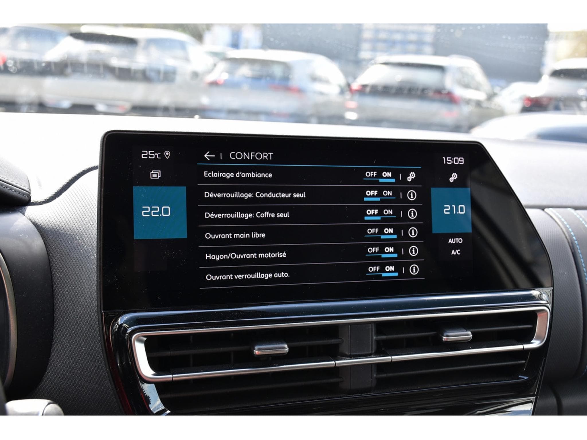 Citroën C5 Aircross 1.2 PureTech Shine EAT8 ACC CUIR CAM LANE SIDE ATT RMQ (2023) - Photo 14