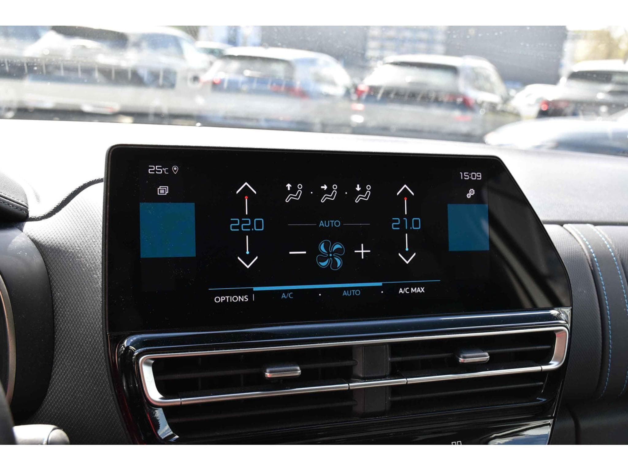 Citroën C5 Aircross 1.2 PureTech Shine EAT8 ACC CUIR CAM LANE SIDE ATT RMQ (2023) - Photo 15