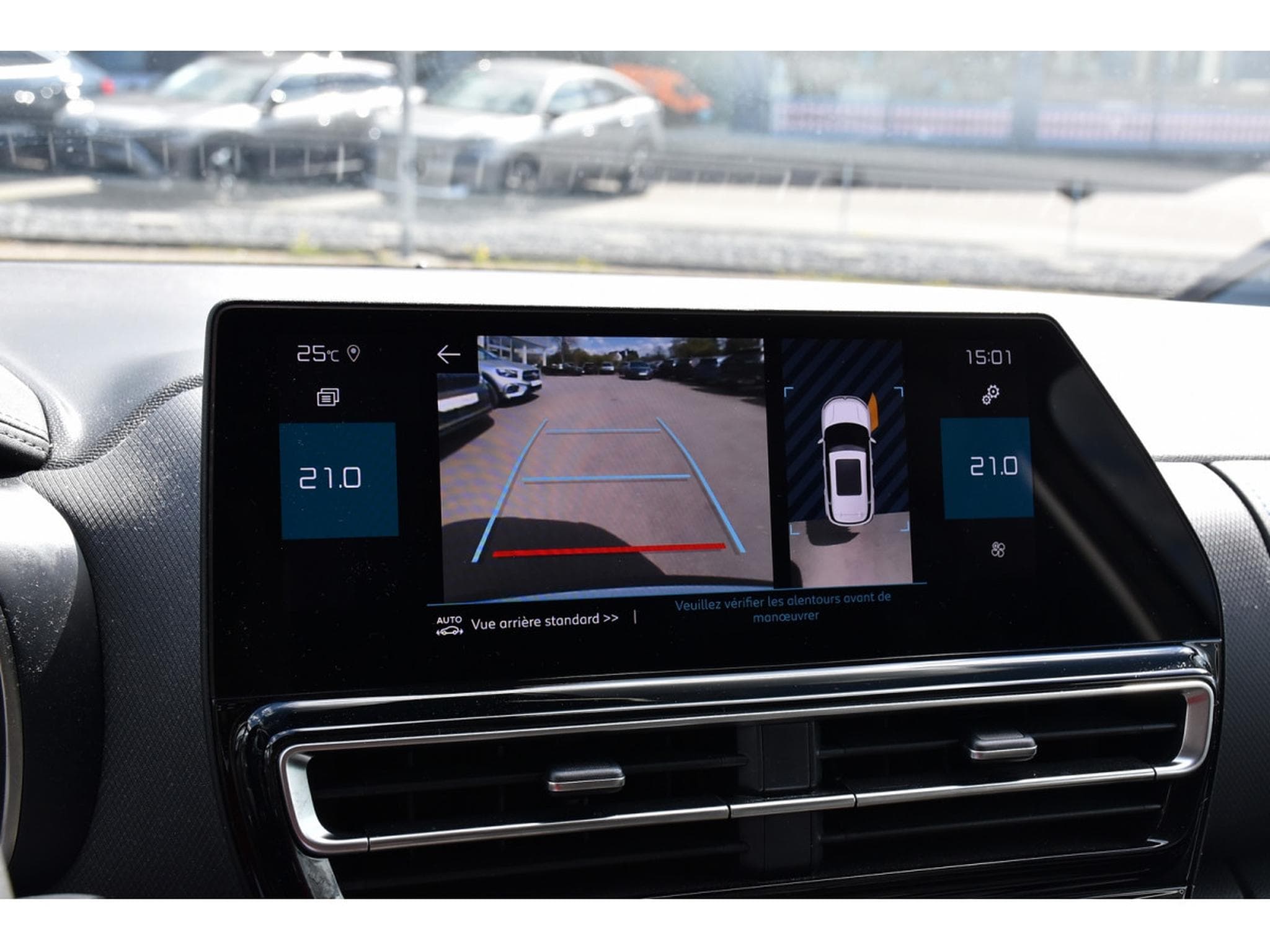 Citroën C5 Aircross 1.2 PureTech Shine EAT8 ACC CUIR CAM LANE SIDE ATT RMQ (2023) - Photo 16