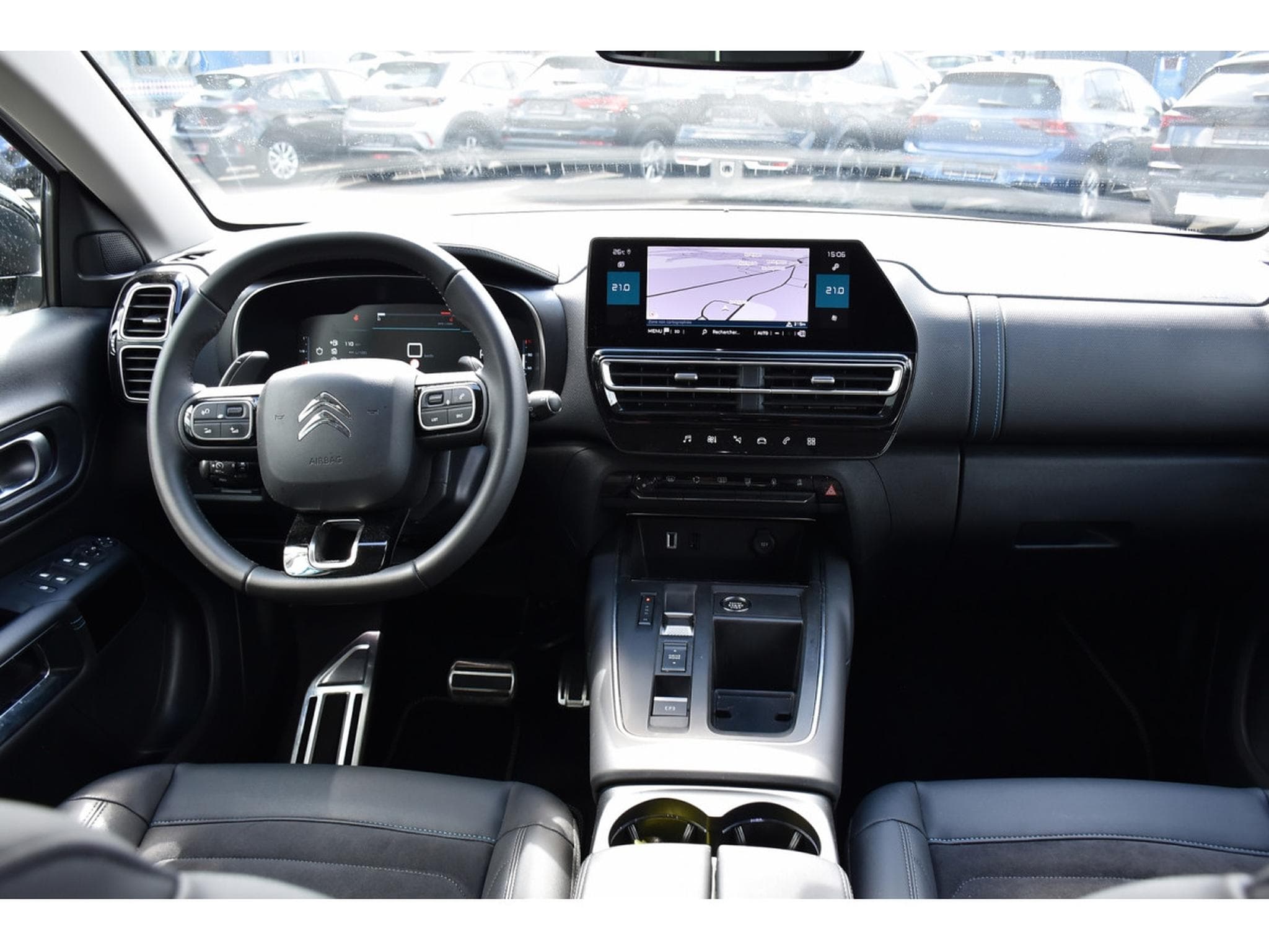 Citroën C5 Aircross 1.2 PureTech Shine EAT8 ACC CUIR CAM LANE SIDE ATT RMQ (2023) - Photo 9