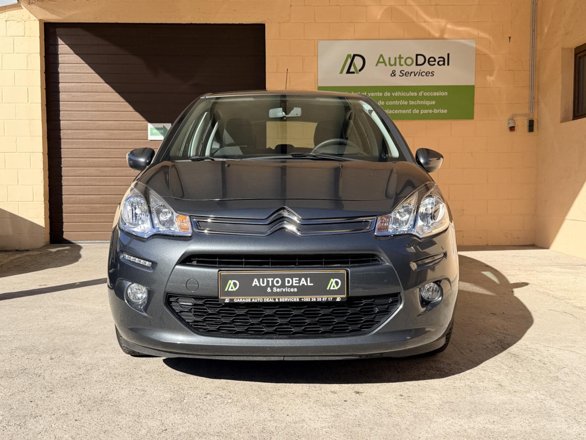 Citroën C3 1.2 ESSENCE 82CV (2016) - Photo 2