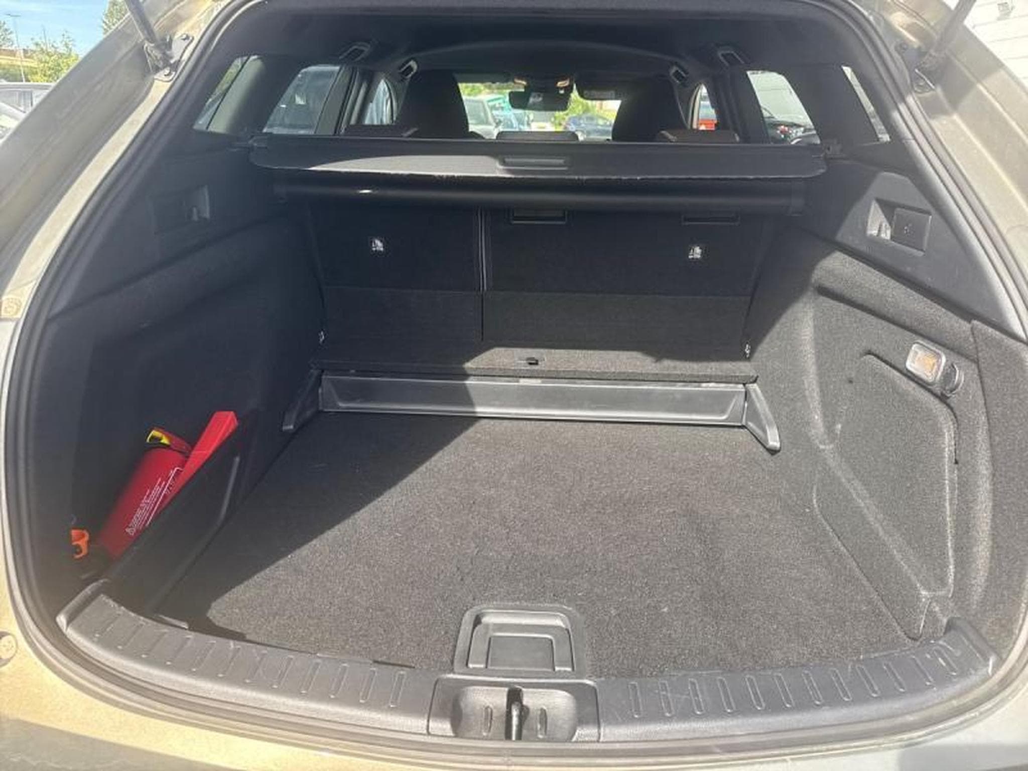 Toyota Corolla Trek (2020) - Photo 12