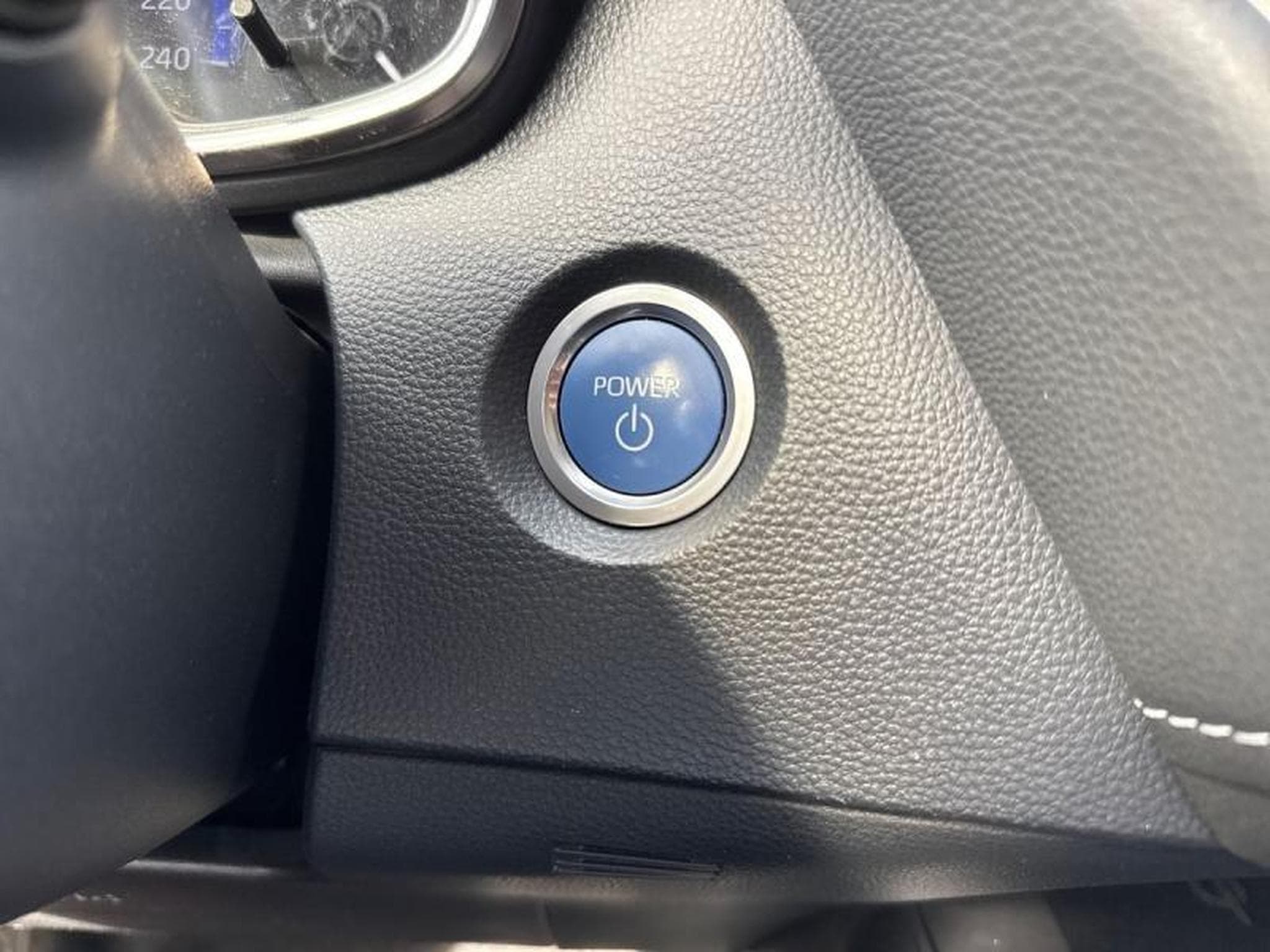 Toyota Corolla Trek (2020) - Photo 17