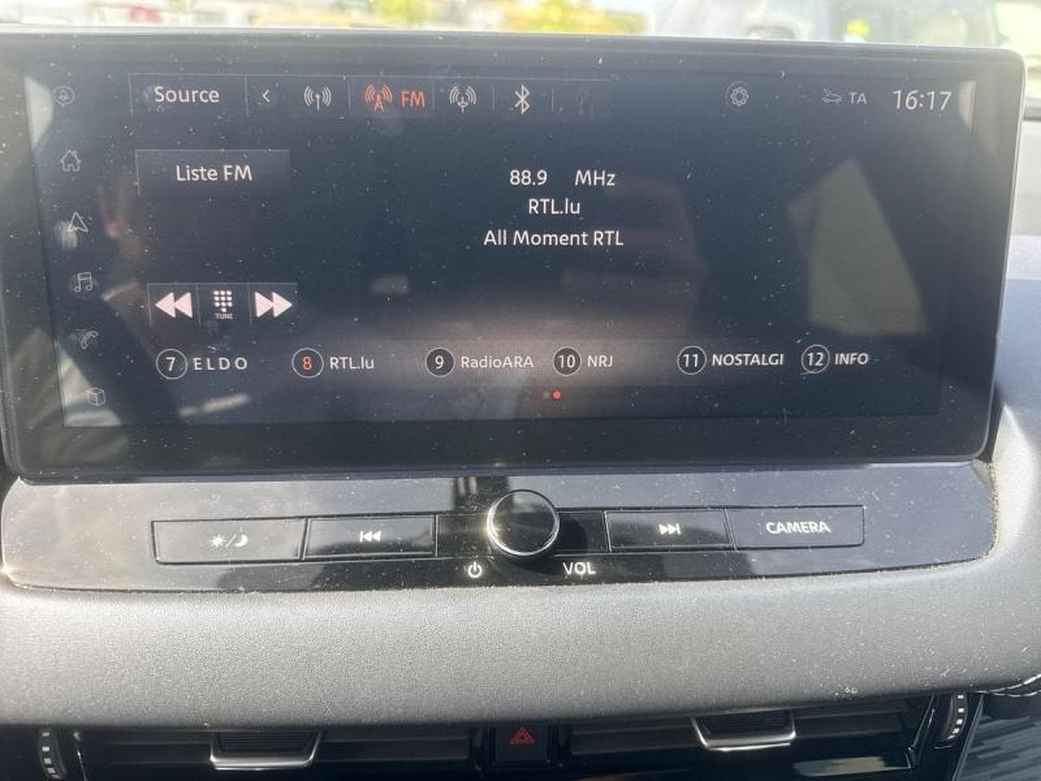 Nissan Qashqai TEKNA (2023) - Photo 16