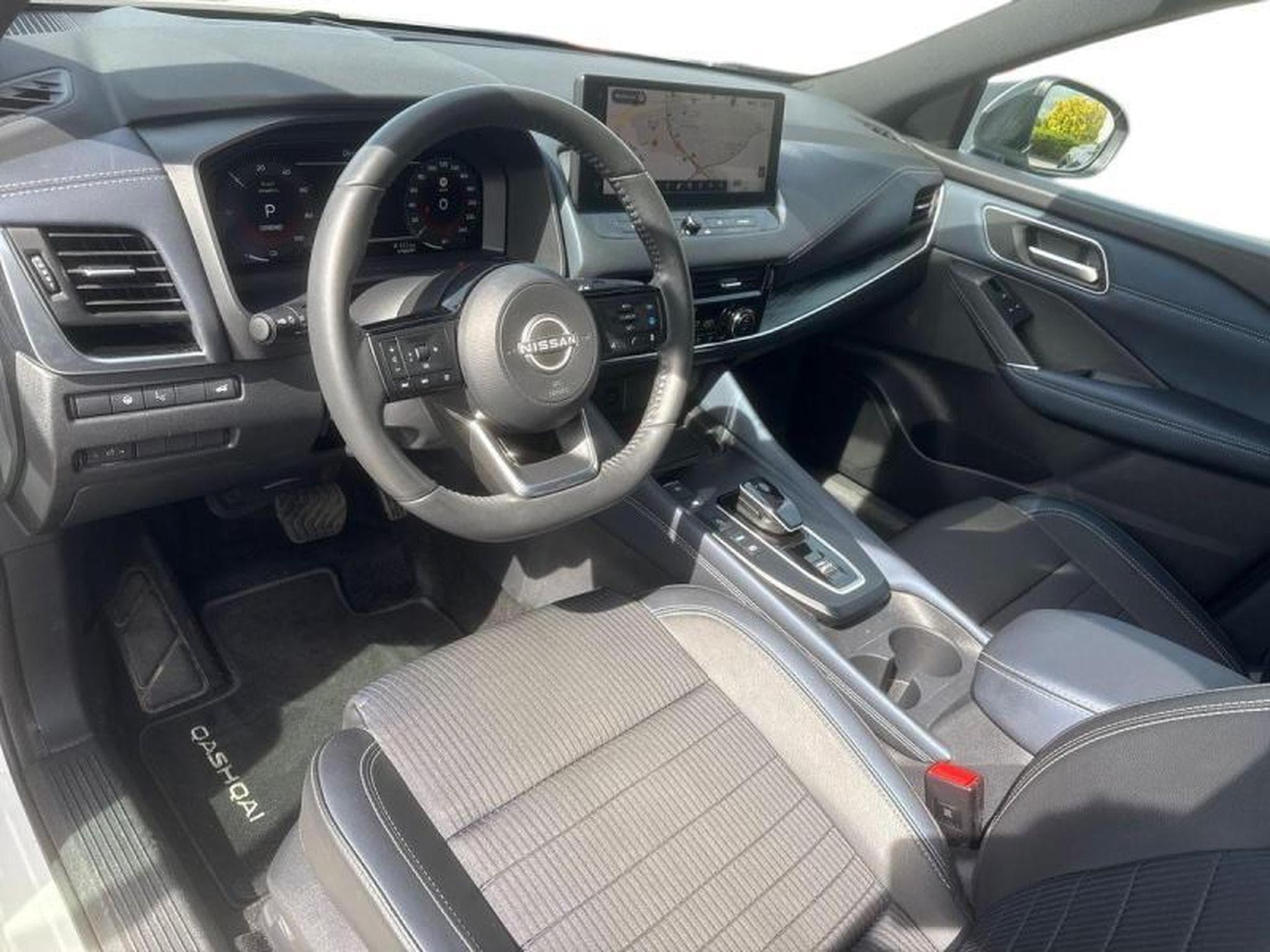 Nissan Qashqai TEKNA (2023) - Photo 8