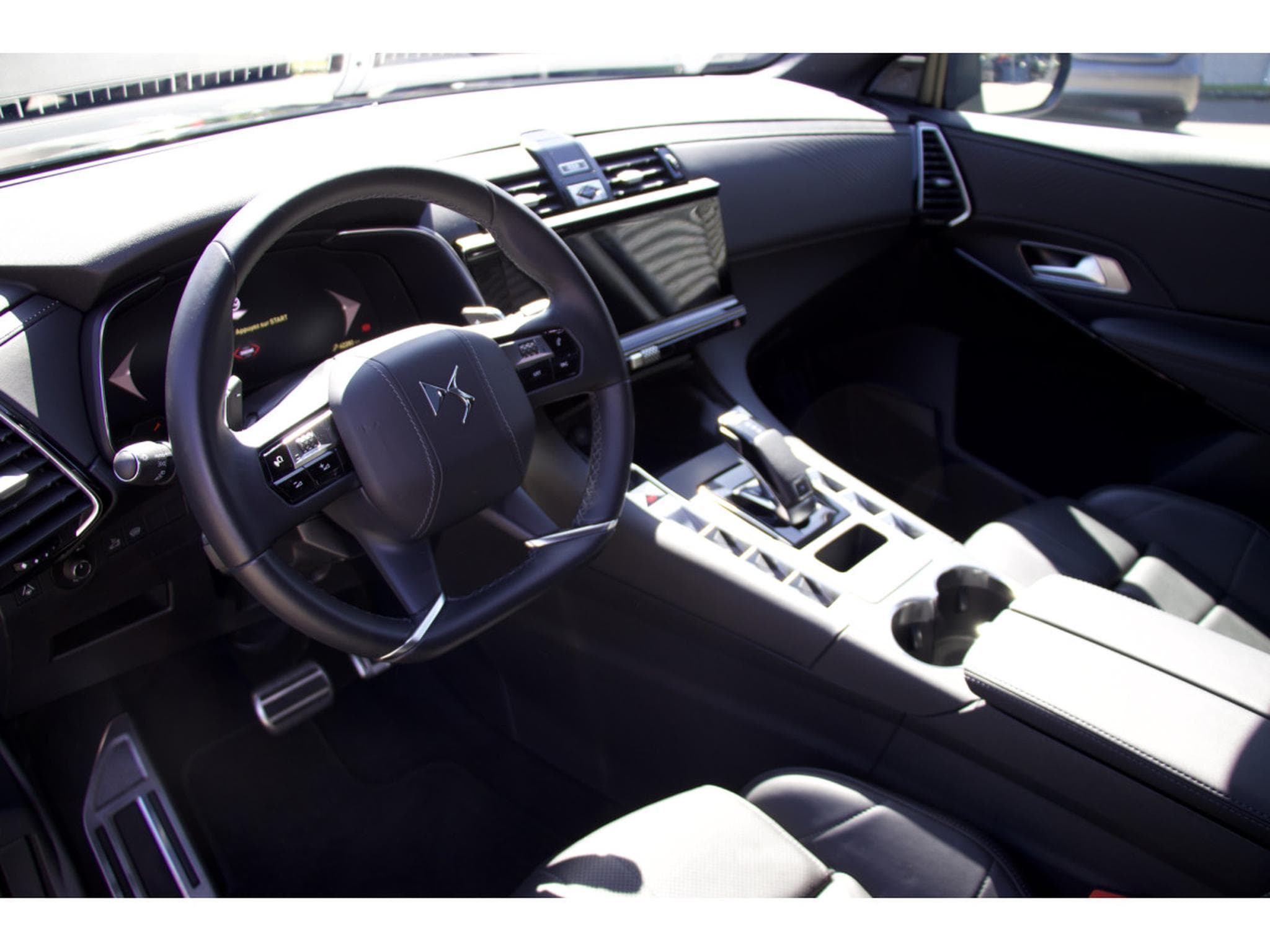 DS Automobiles DS7 BlueHDi 130 Aut. Etoile ACC Pano Massage Nappa (2025) - Photo 7