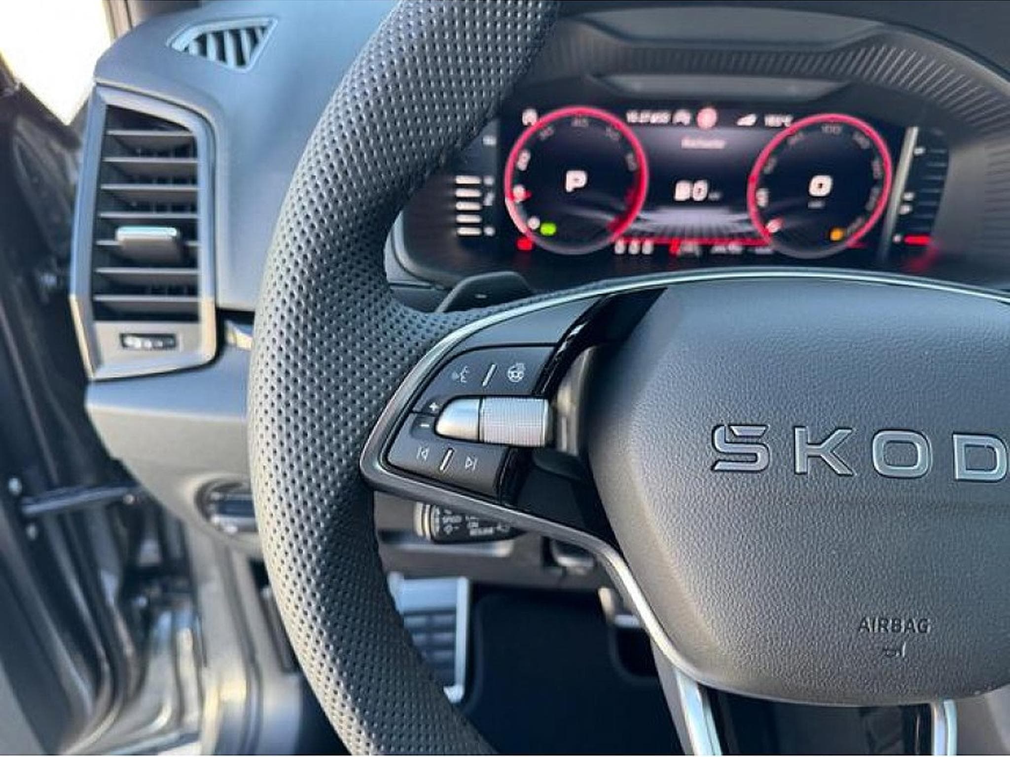 Skoda Karoq (2026) - Photo 12