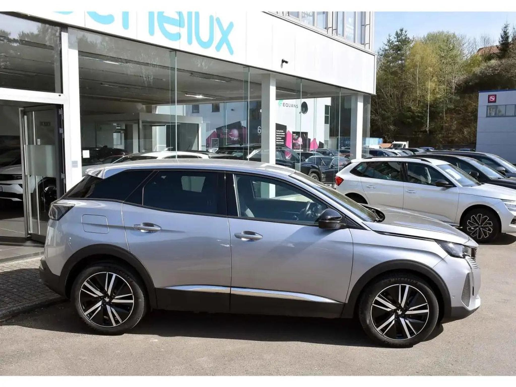 Peugeot 3008 (2024) - Photo 3