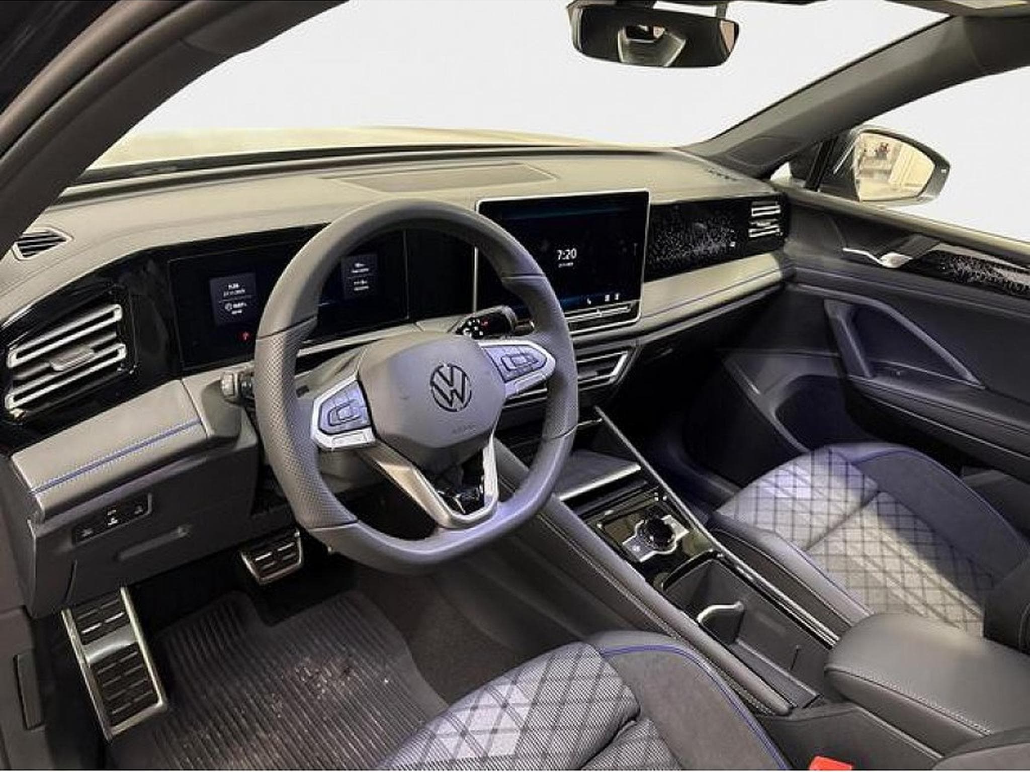 VW Tiguan (2026) - Photo 11