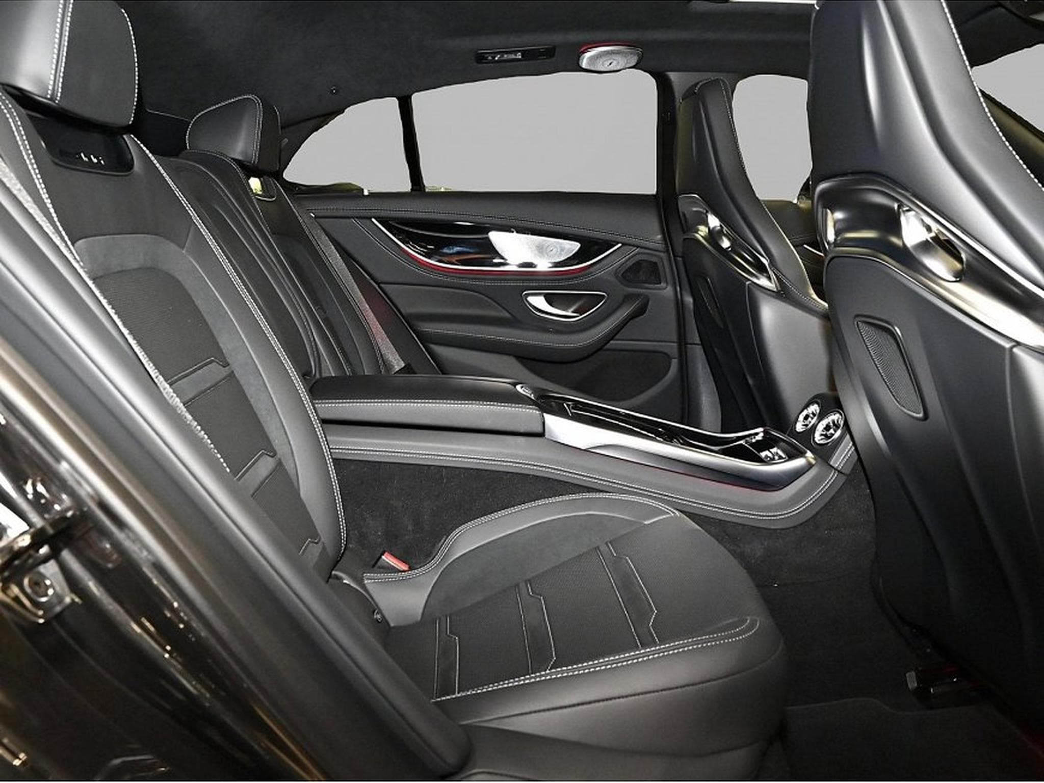 Mercedes EQ (2025) - Photo 4