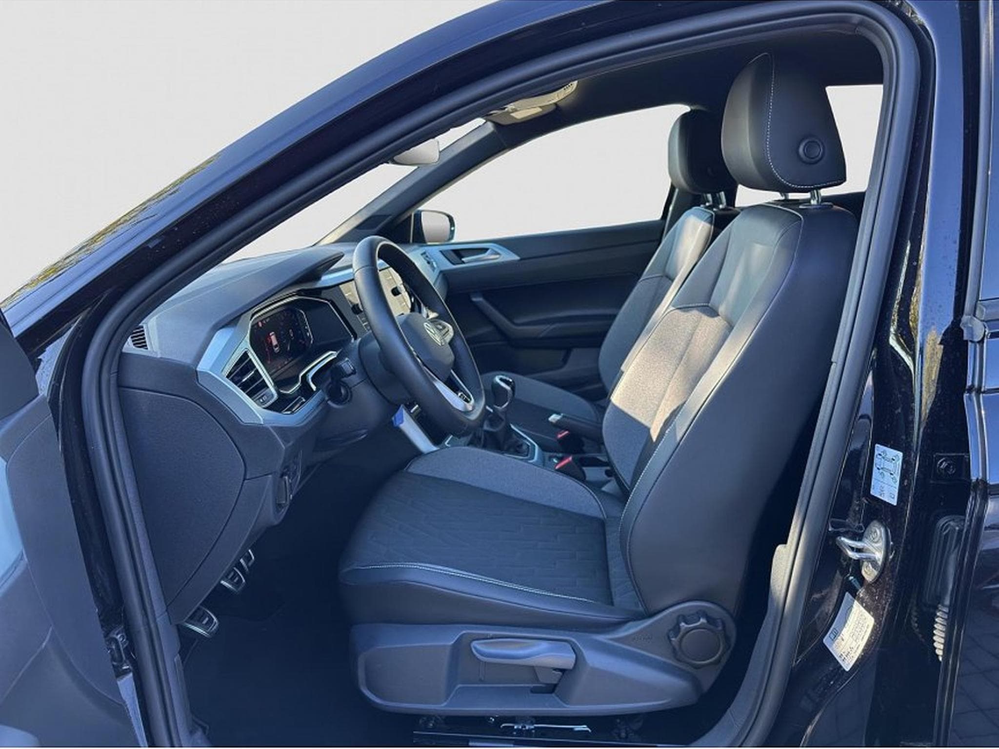 VW Polo (2025) - Photo 10
