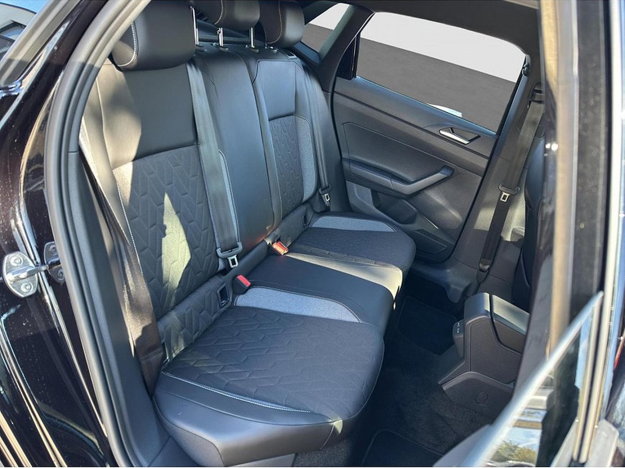 VW Polo (2025) - Photo 18