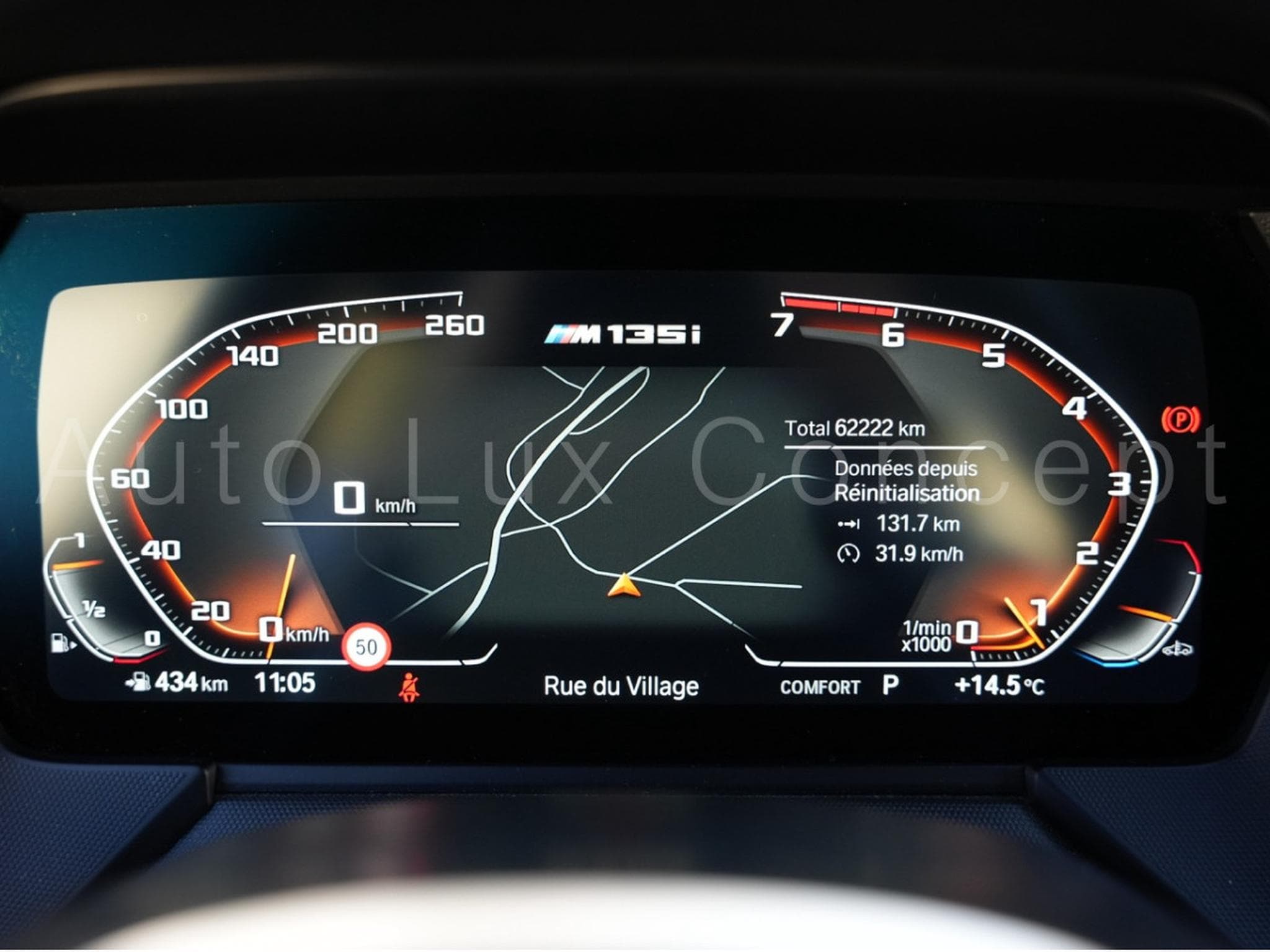 BMW M135 i xDrive Pack M Performance (2020) - Photo 18