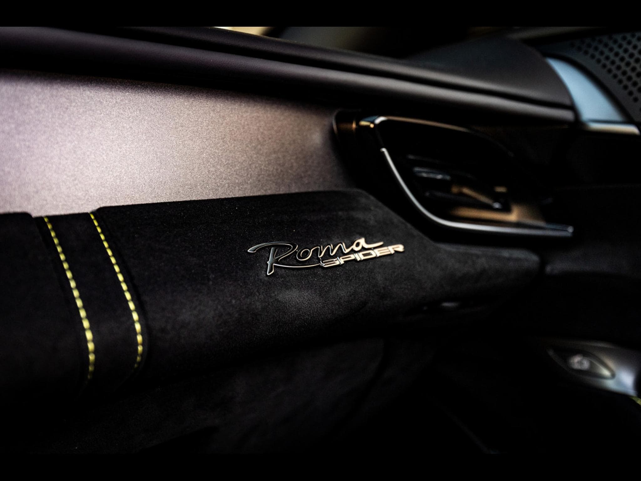 Ferrari Roma SPIDER 3.9 V8 620 - BLU POZZI 520 – FULL PPF (2026) - Foto 25