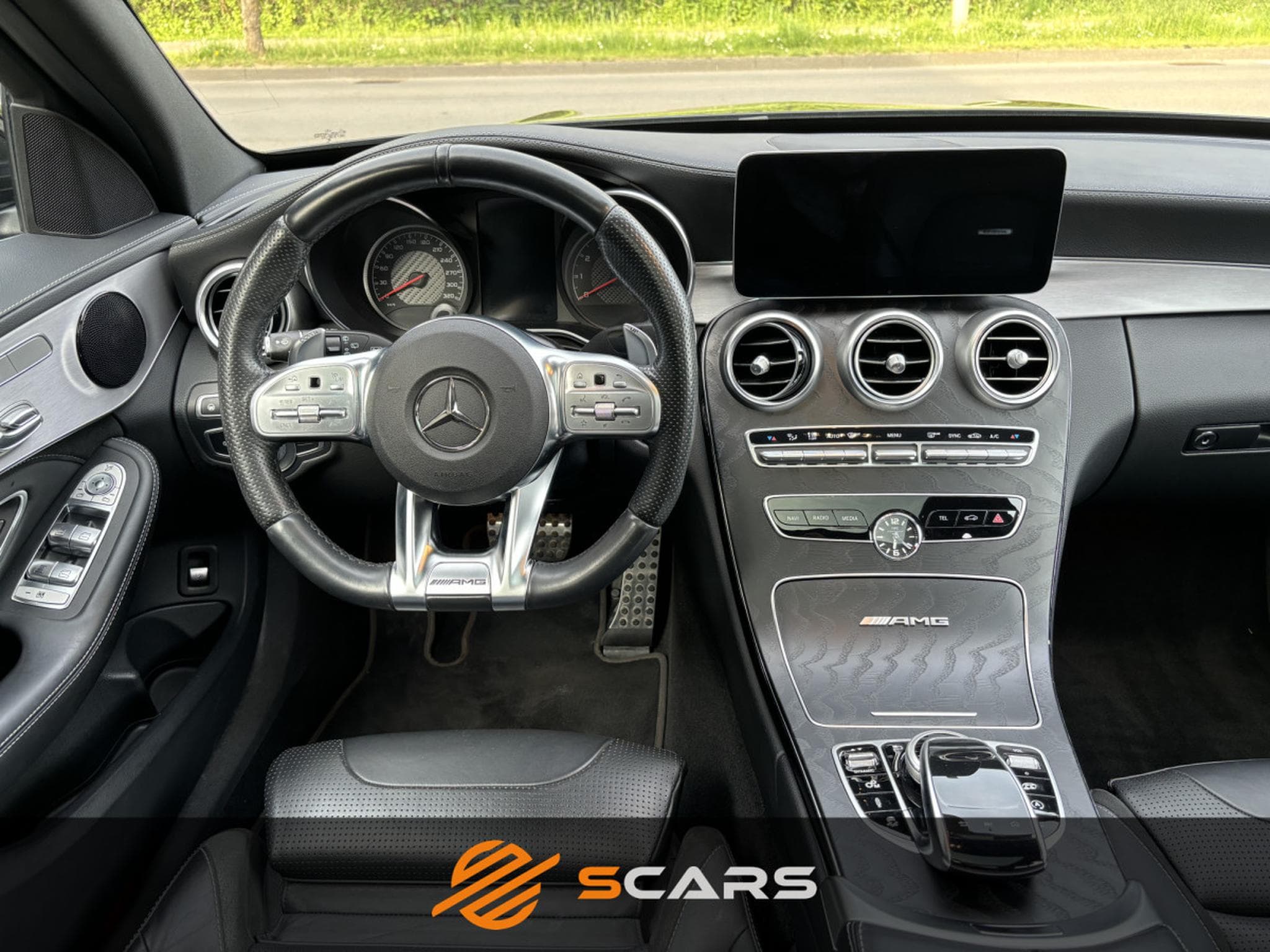 Mercedes C 63 AMG 4.0 Bi-Turbo 476cv FACELIFT (2020) - Foto 15