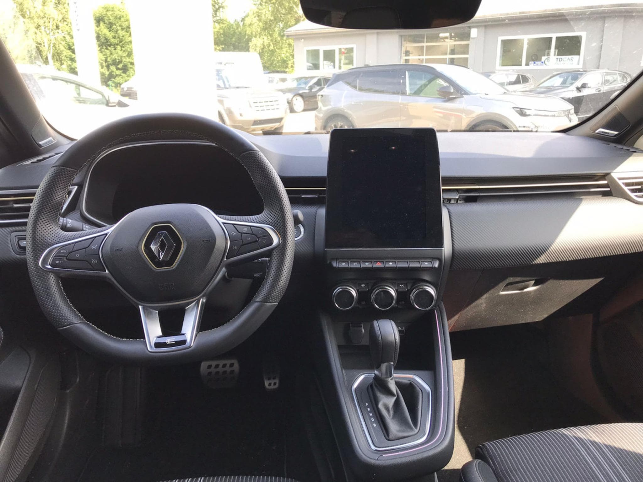 Renault Clio 1.6i E-TECH full hybrid E-Tech Engineered (2024) - Photo 13