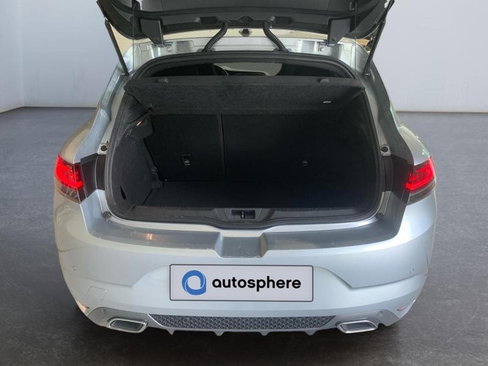 Renault Megane 1.33 TCe R.S. Line EDC (2021) - Photo 5