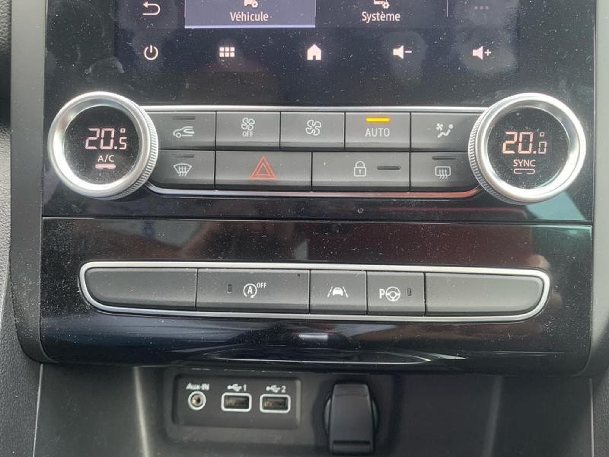 Renault Megane 1.33 TCe R.S. Line EDC (2021) - Photo 8