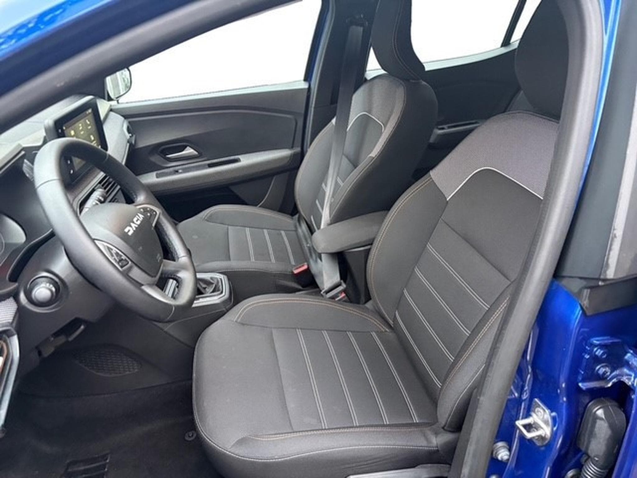 Dacia Sandero 1.0 Tce Expression Stepway (2024) - Photo 5