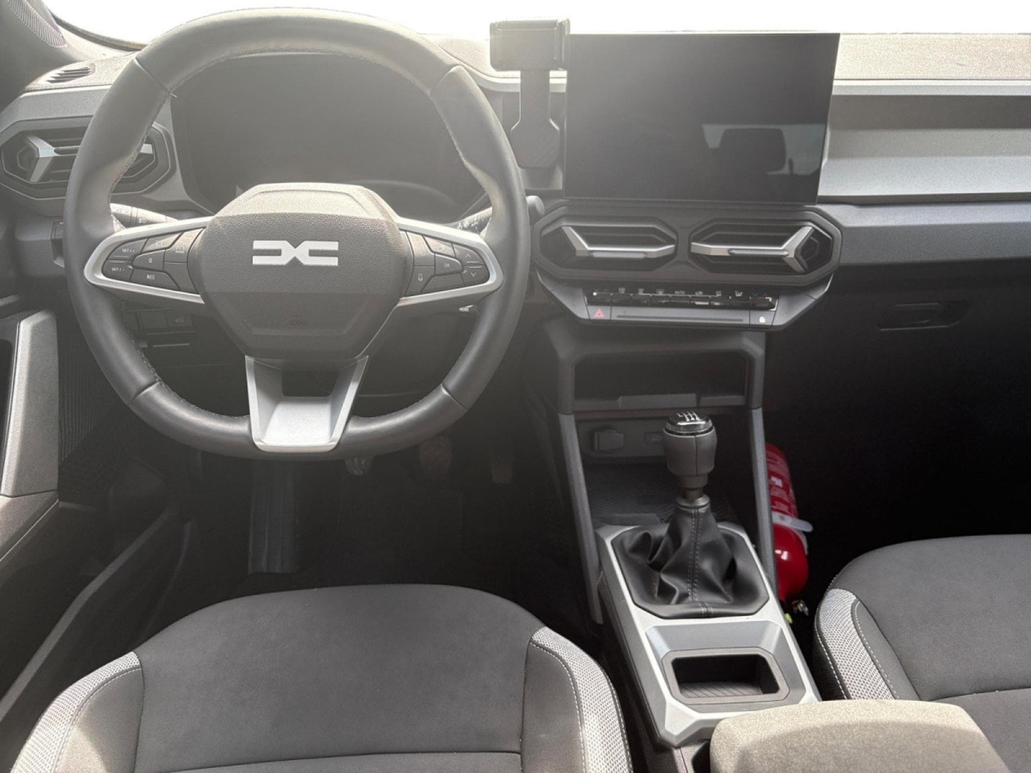 Dacia Bigster Journey Mild Hybrid 140 (2025) - Photo 8