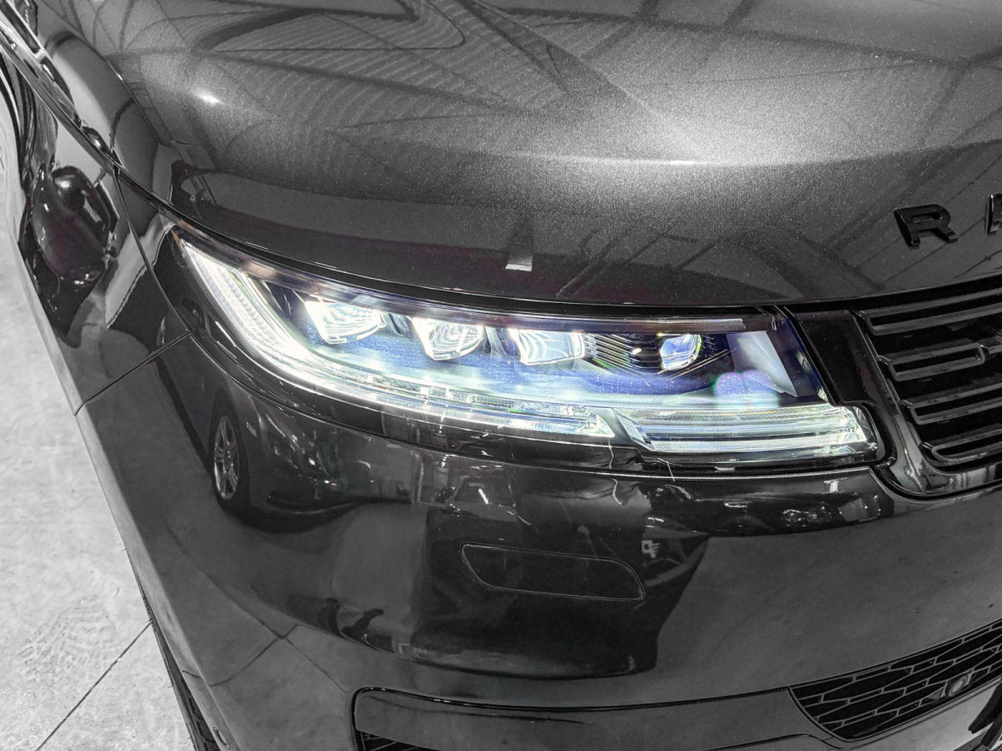 Land-Rover Range Rover Sport P400 AUTOBIOGRAPHY MILD-HYBRID (2023) - Photo 10