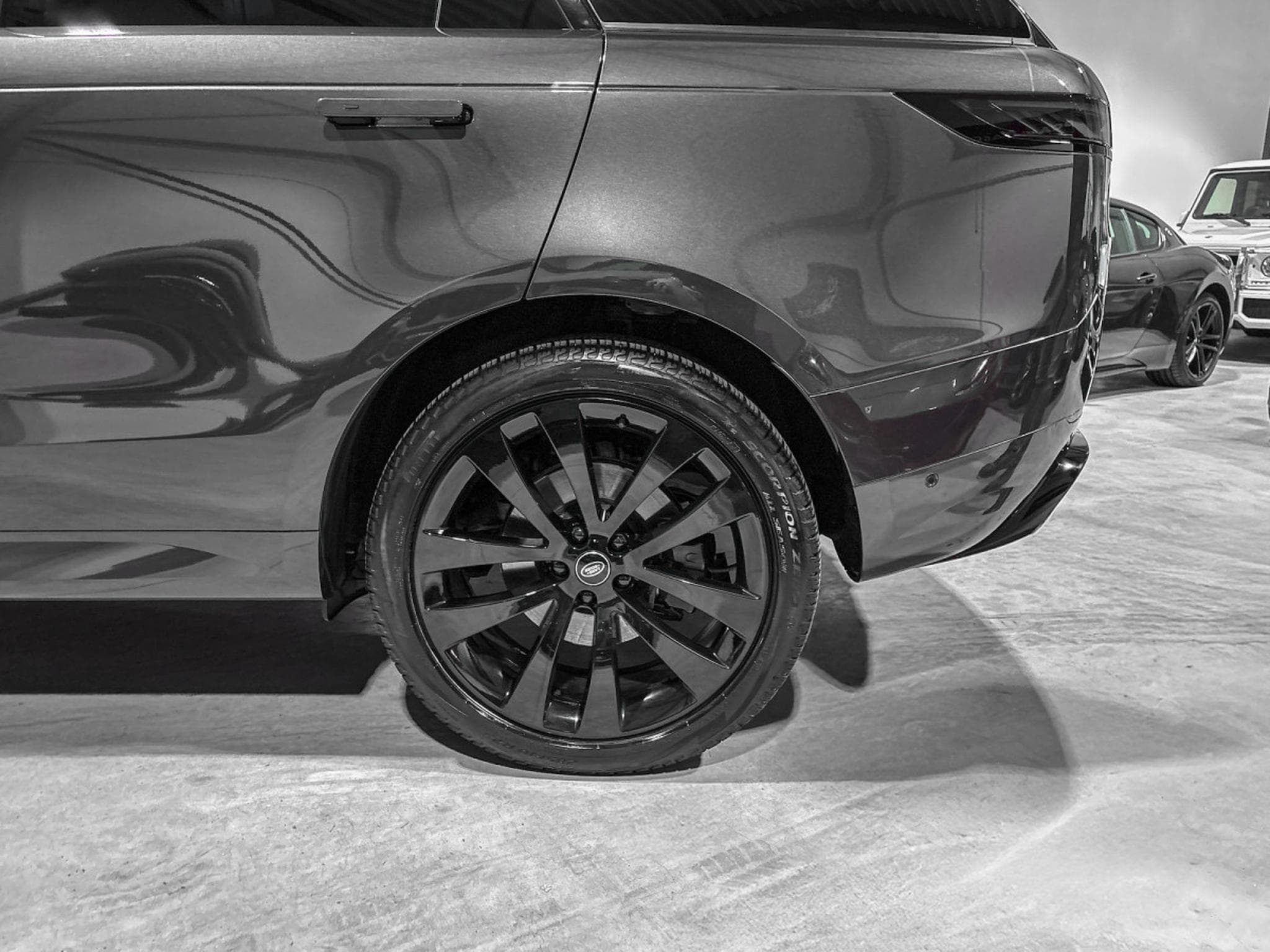 Land-Rover Range Rover Sport P400 AUTOBIOGRAPHY MILD-HYBRID (2023) - Photo 21