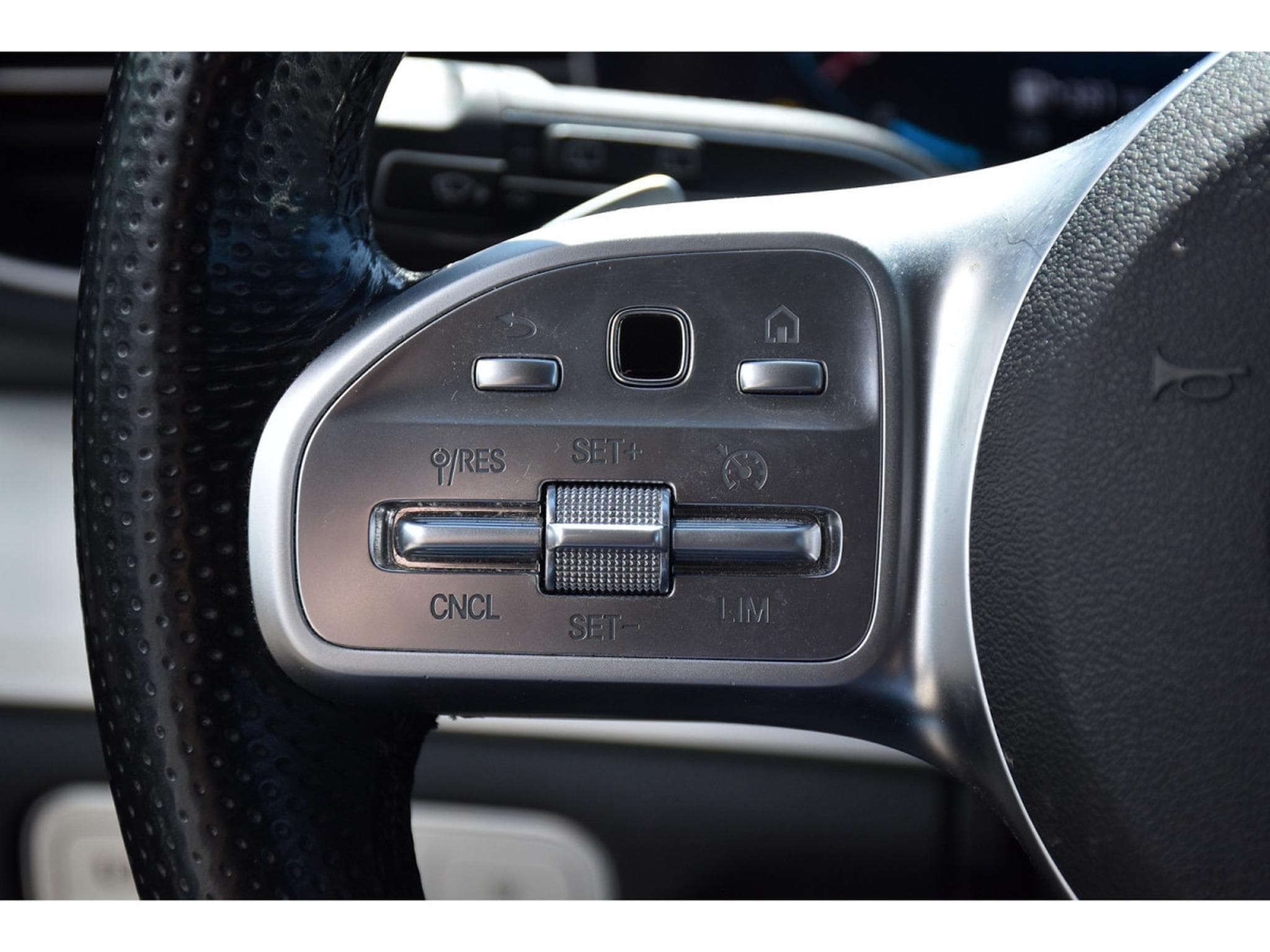 Mercedes GLE 350 CDI 4Matic AMG Line 9G-Tronic CUIR LANE SIDE CAM360 JA20 (2020) - Photo 17