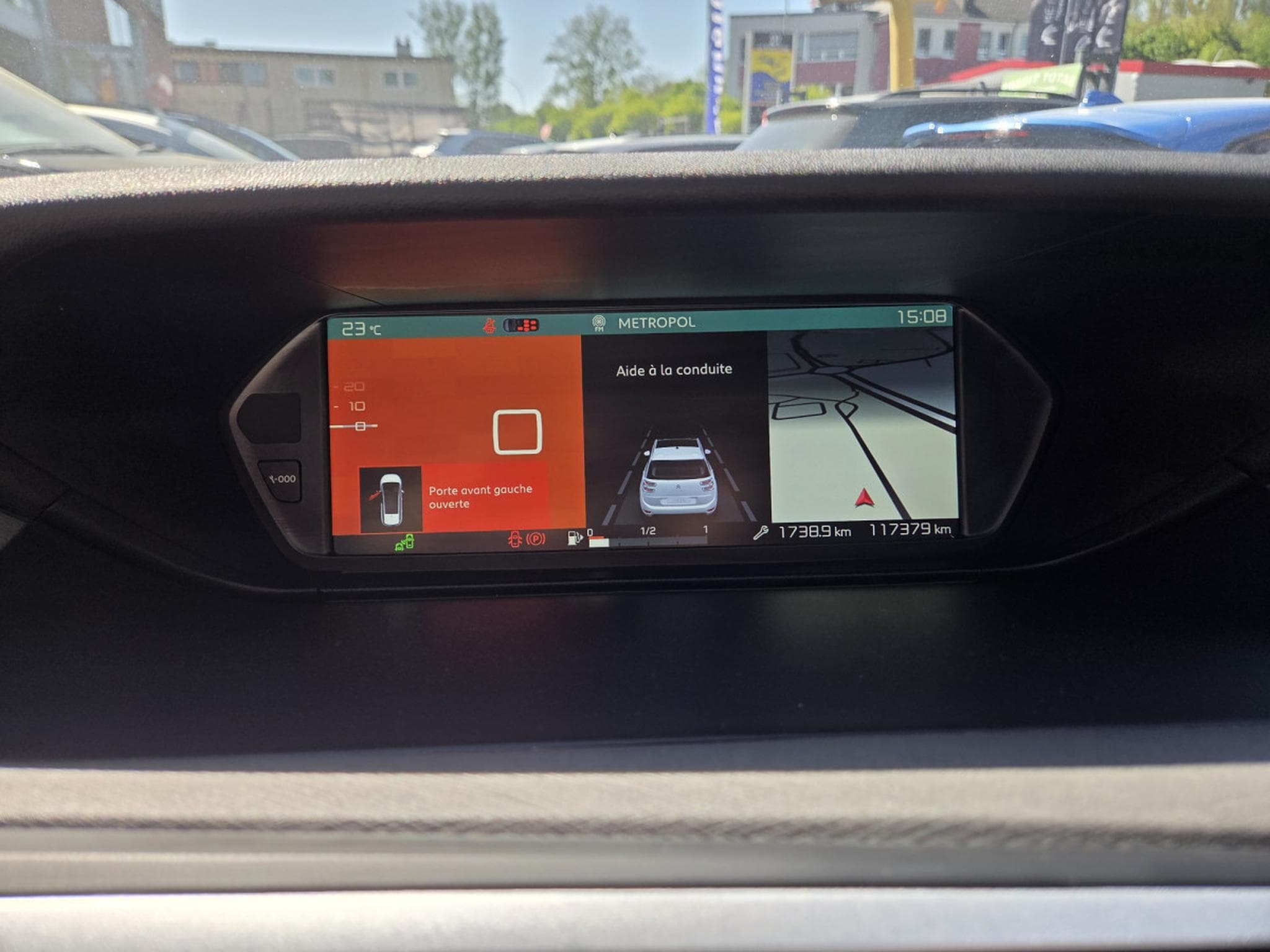 Citroën C4 Grand SpaceTourer 1.5 BlueHDi 130CV BUSINESS 7PLACES (2020) - Photo 16