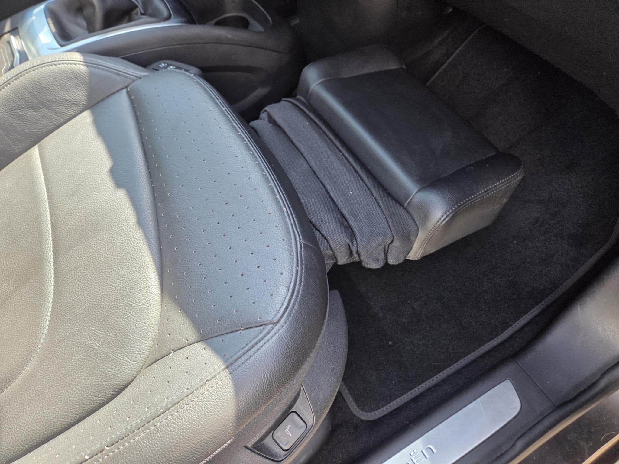 Citroën C4 Grand SpaceTourer 1.5 BlueHDi 130CV BUSINESS 7PLACES (2020) - Photo 20