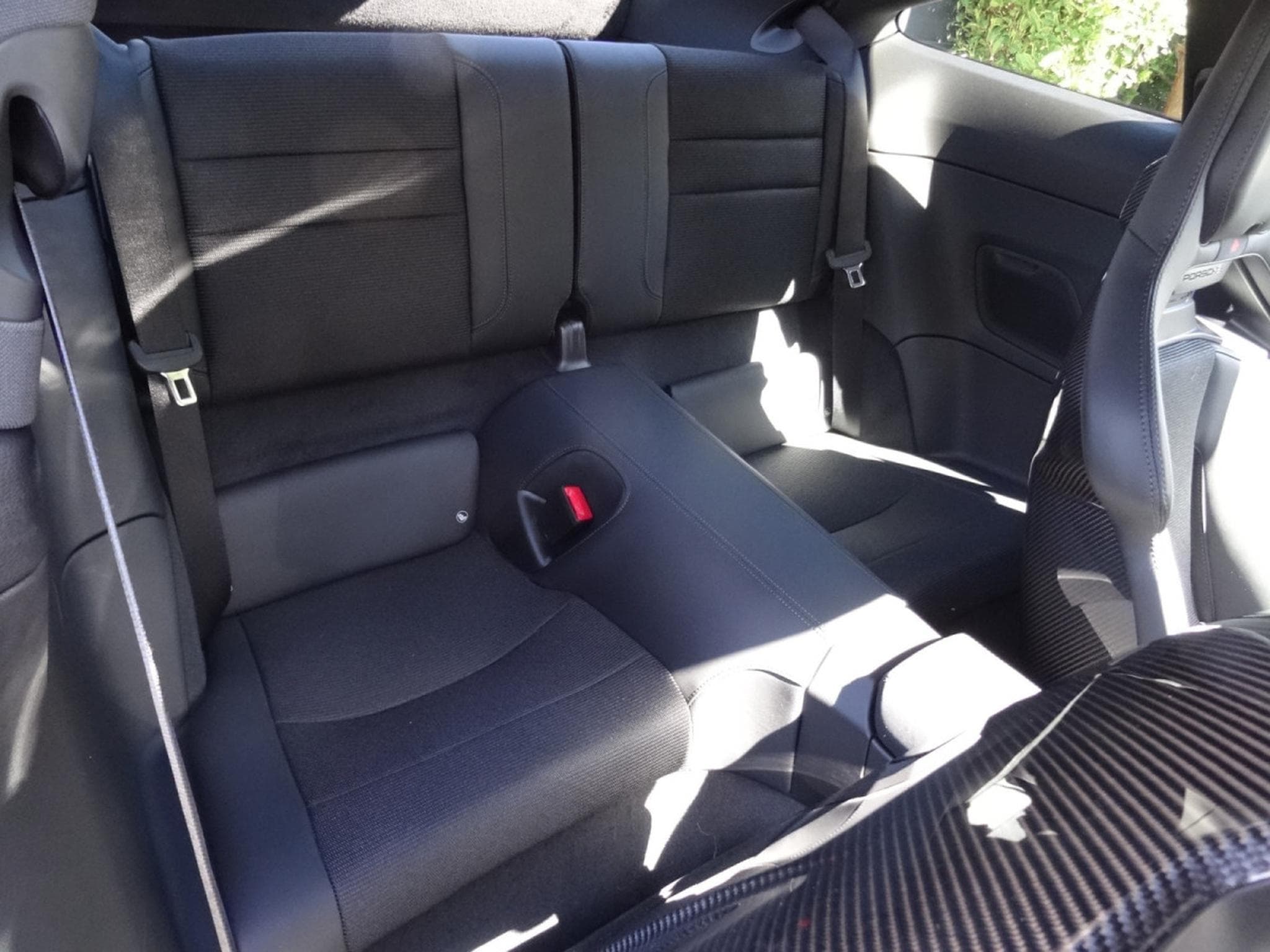 Porsche 911 992-2 GT3 Touring (2026) - Photo 10