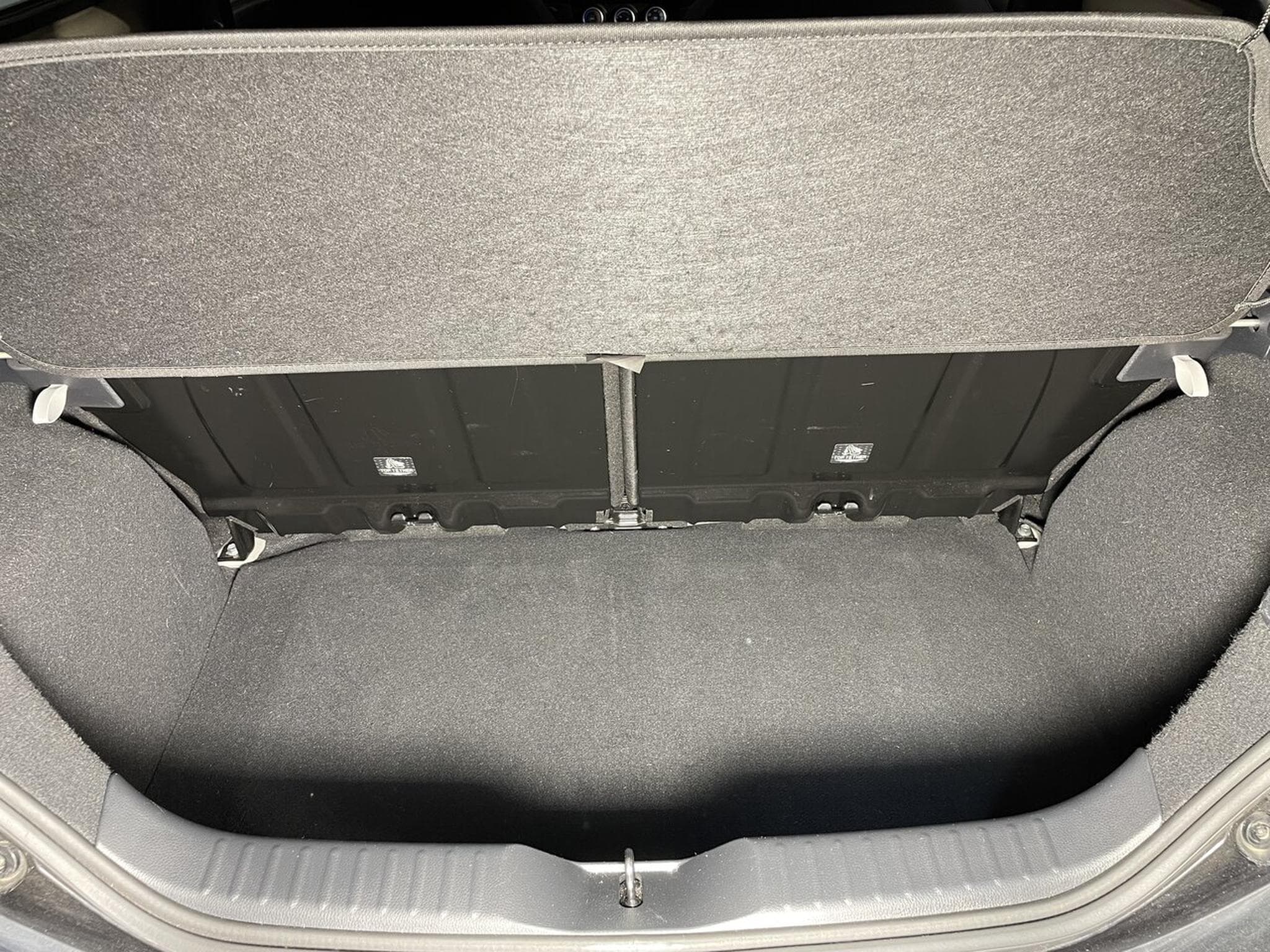 Toyota Aygo 1.0 VVT-I 72 DESIGN BLUETOOTH (2023) - Foto 13