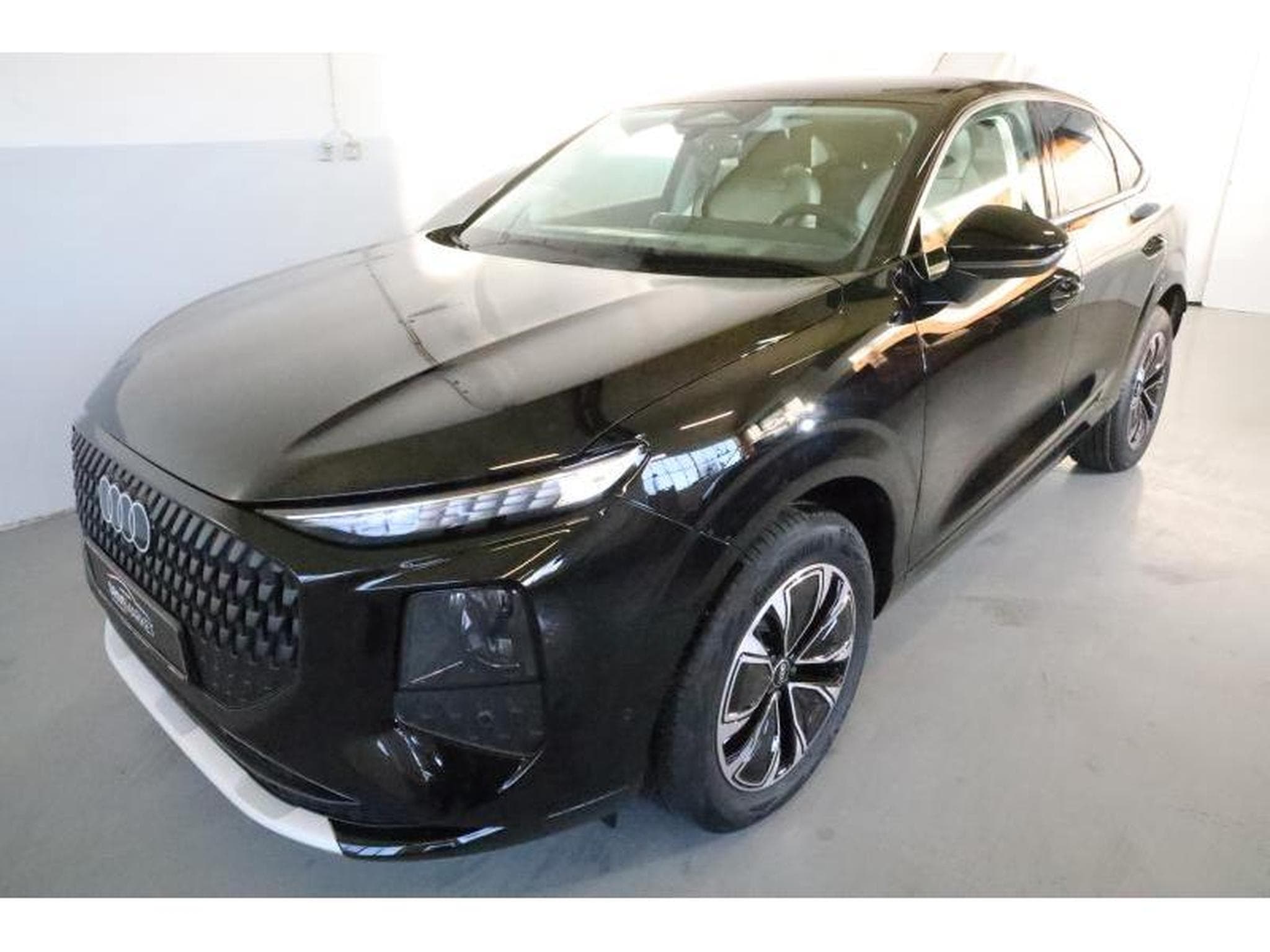 Audi Q3 Sportback (2026) - Foto 11