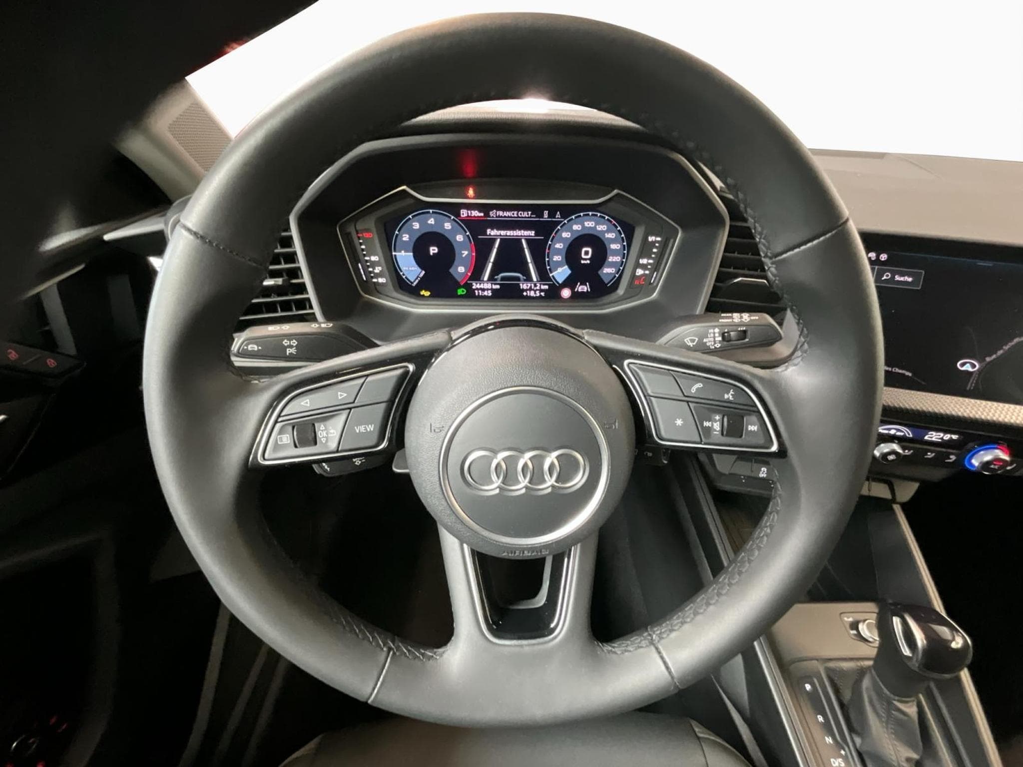 Audi A1 SB+S-Line+30TFSI+S-Tronic (2025) - Photo 10