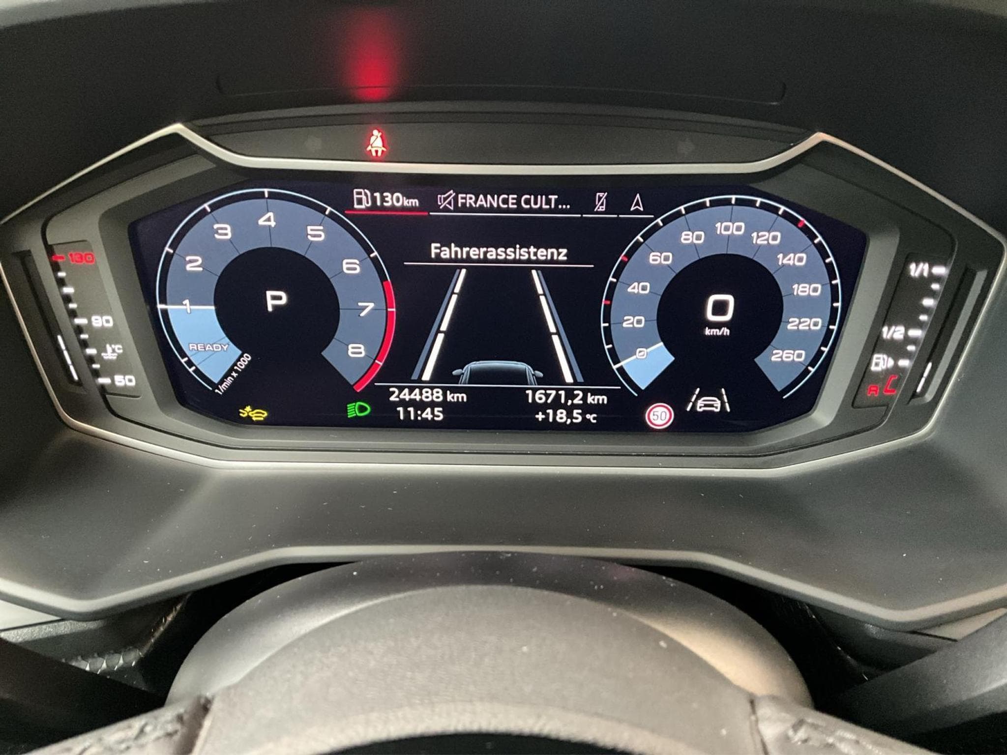 Audi A1 SB+S-Line+30TFSI+S-Tronic (2025) - Photo 11