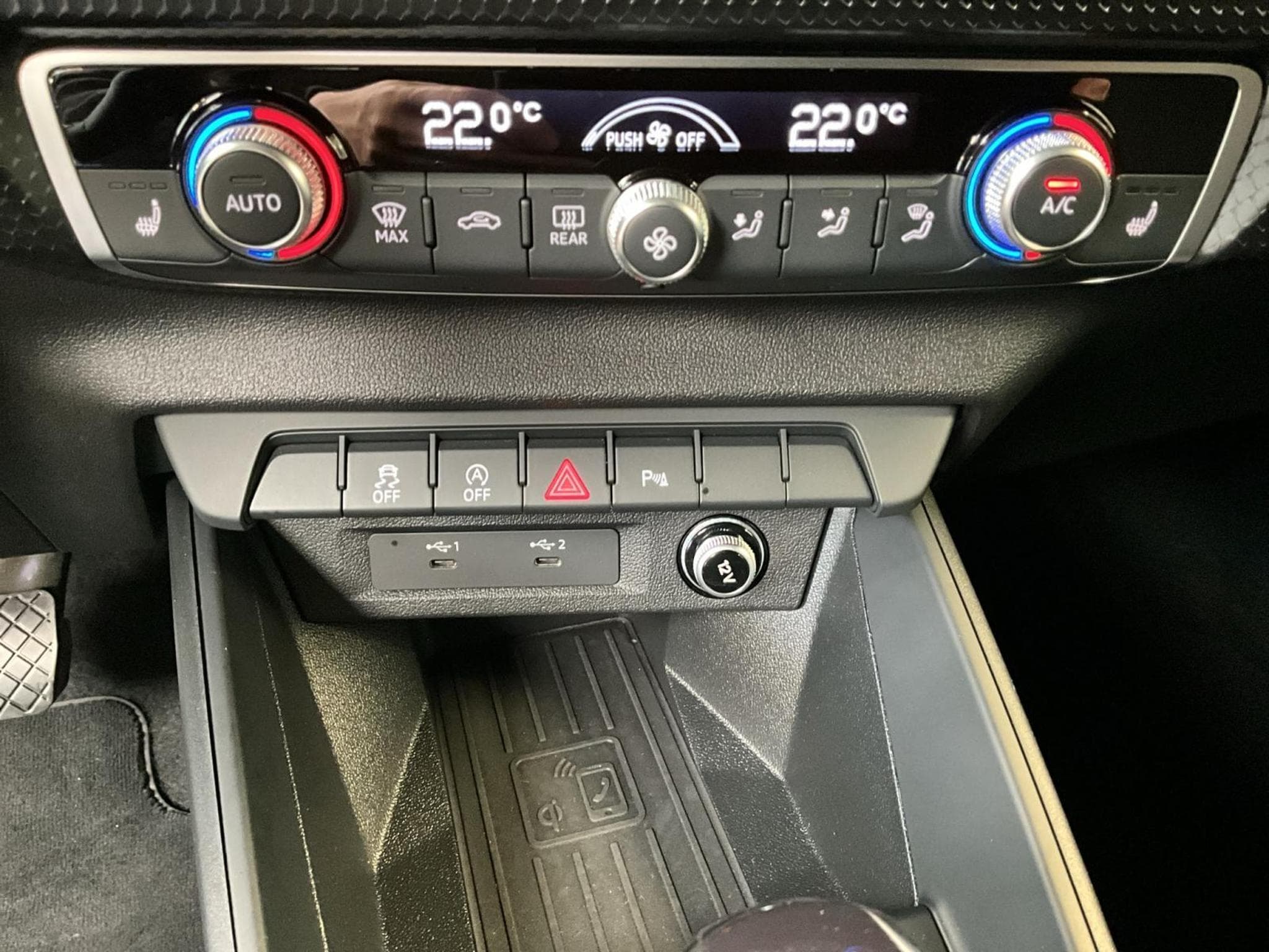 Audi A1 SB+S-Line+30TFSI+S-Tronic (2025) - Photo 19