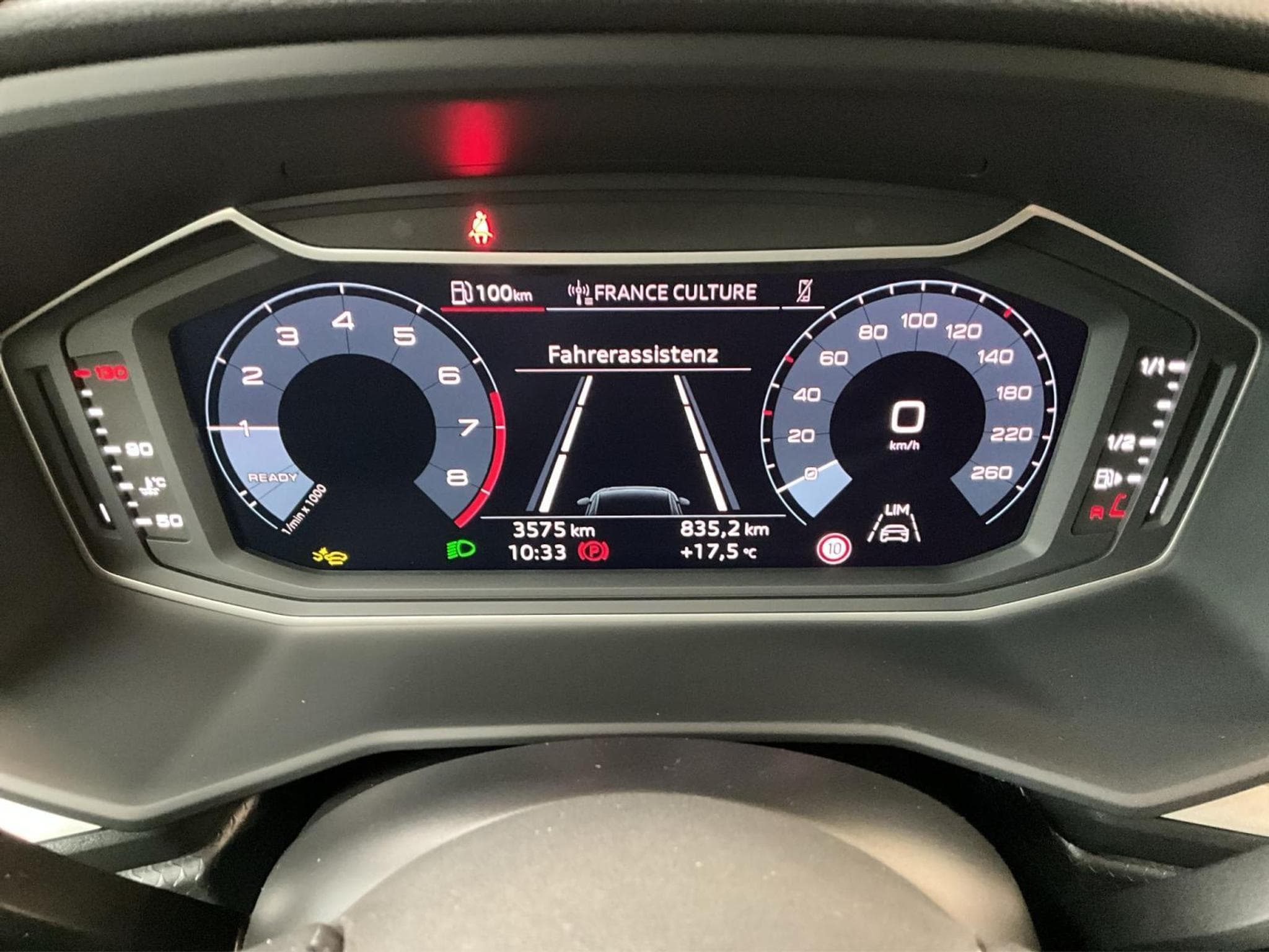 Audi A1 SB+Advanced+25TFSI+RearView+LED (2025) - Photo 13