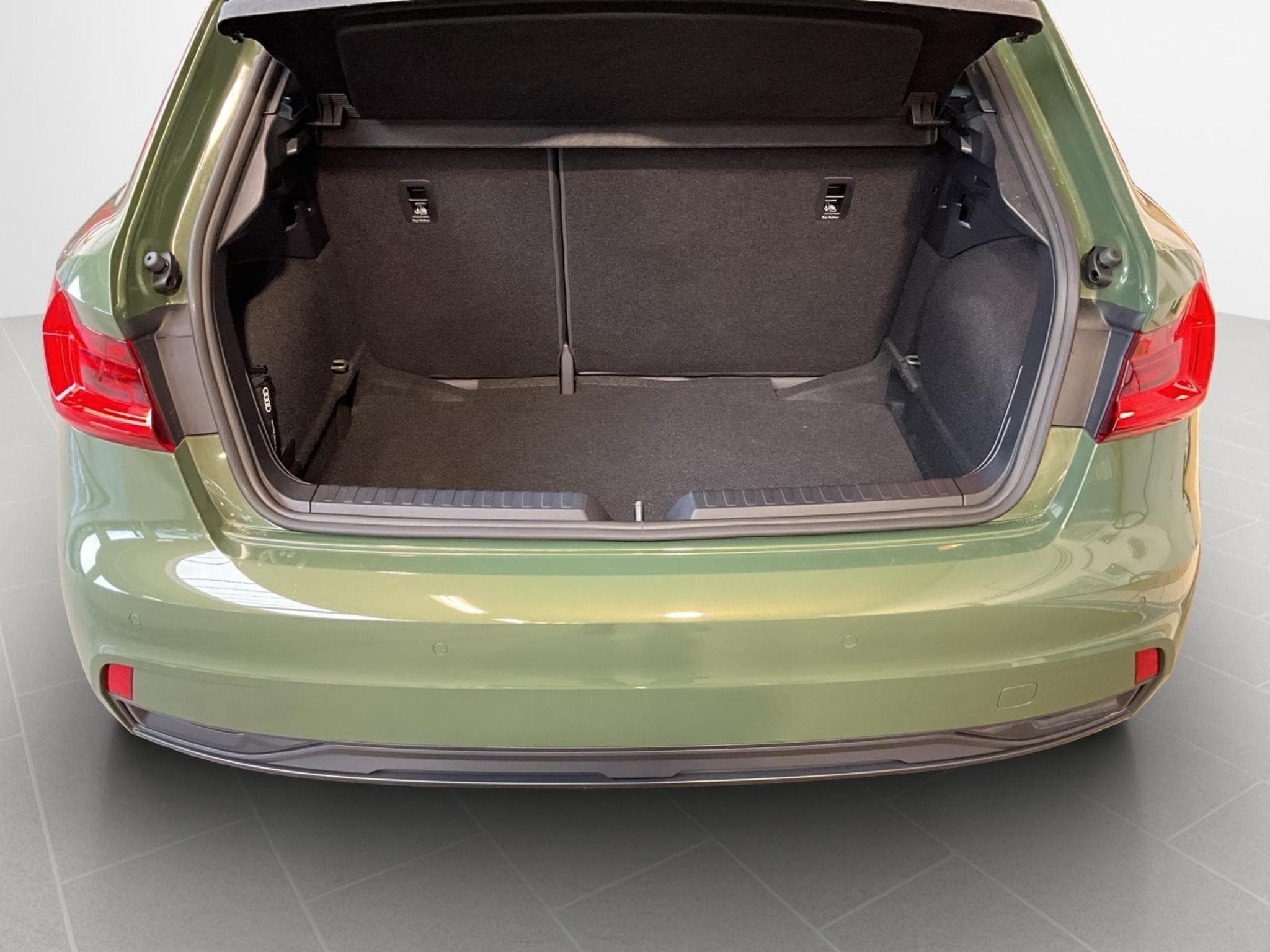 Audi A1 SB+Advanced+25TFSI+RearView+LED (2025) - Photo 19