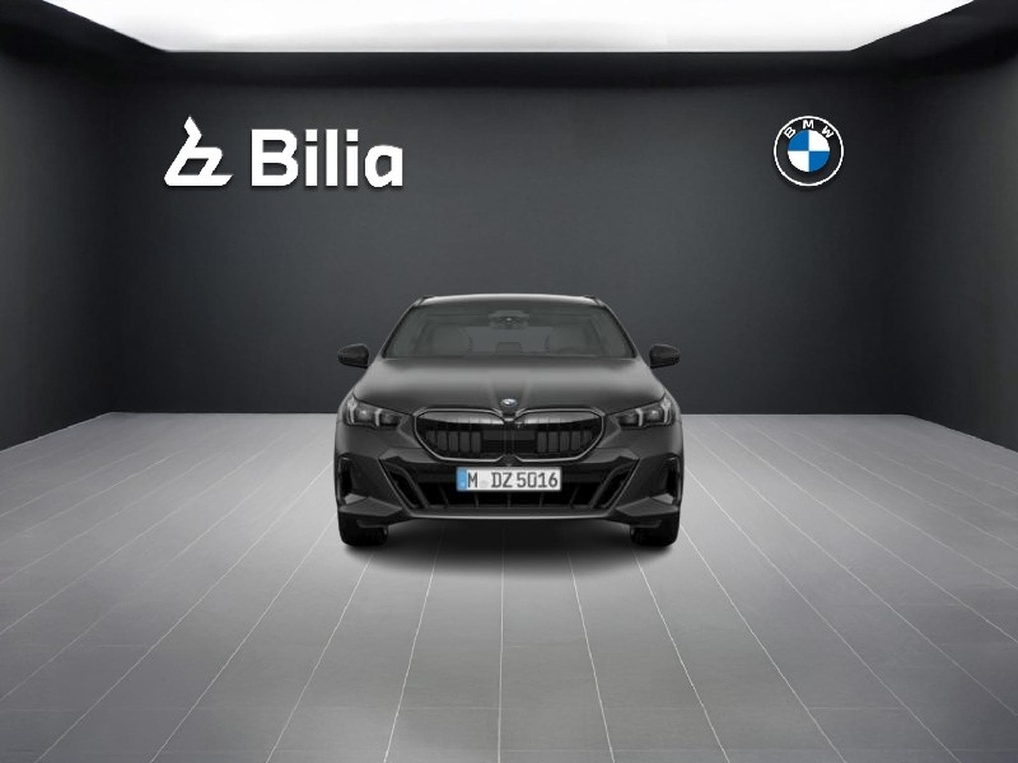 BMW 520 520d xDrive Touring M sport (2025) - Foto 2