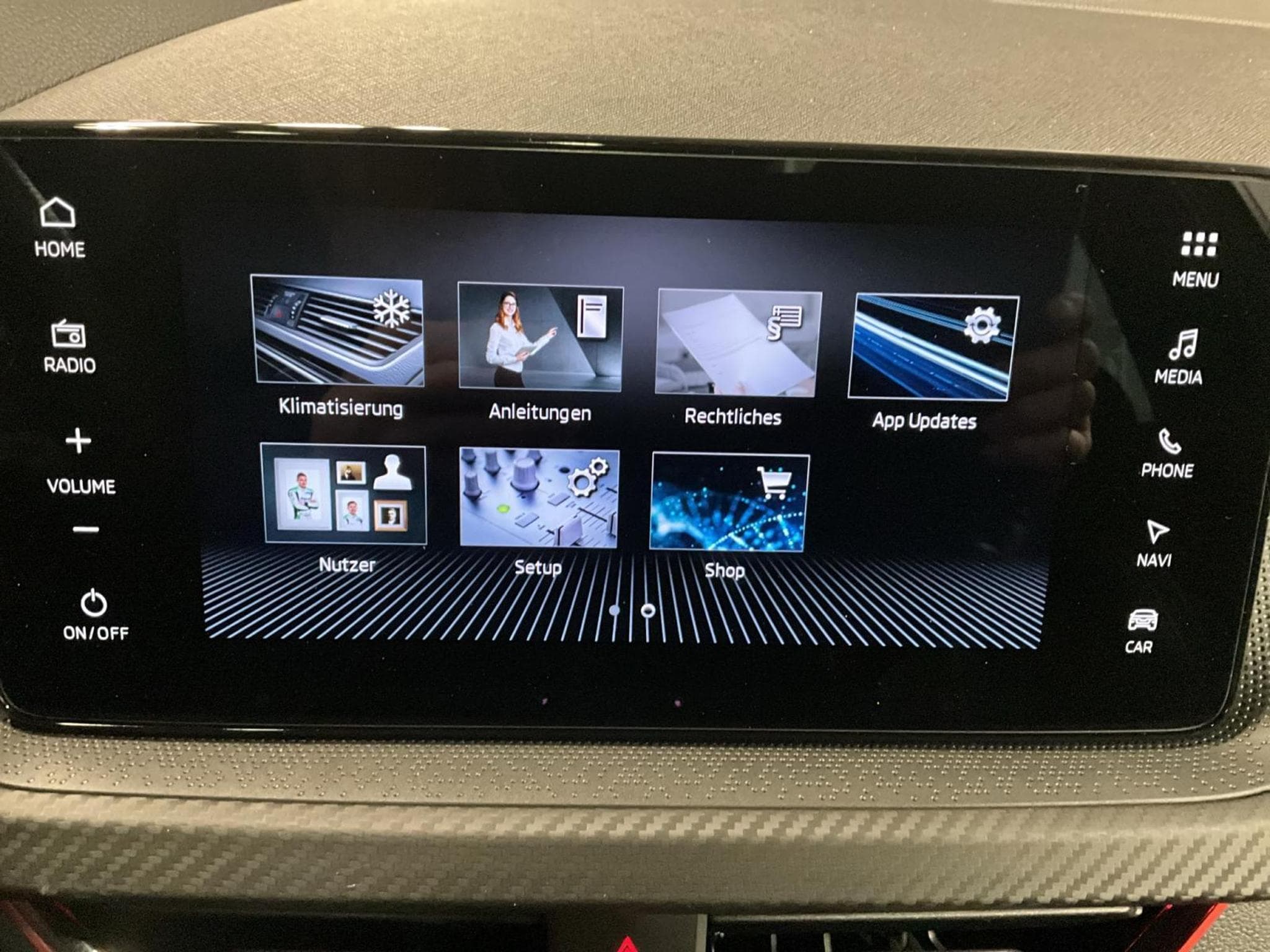 Skoda Scala Monte-Carlo+DSG+RearView+Pano (2024) - Photo 19