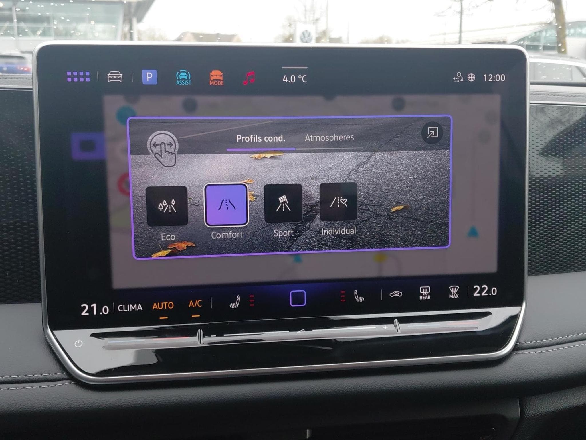 VW Tiguan Life (2025) - Photo 23