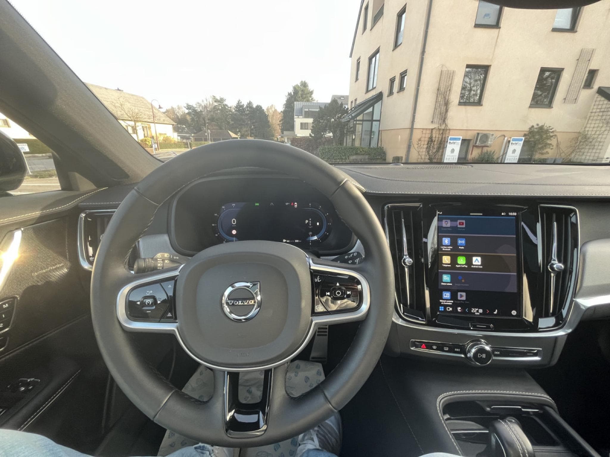 Volvo V90 B4 D 4x4 Geartronic R-Design Pano (2021) - Foto 14