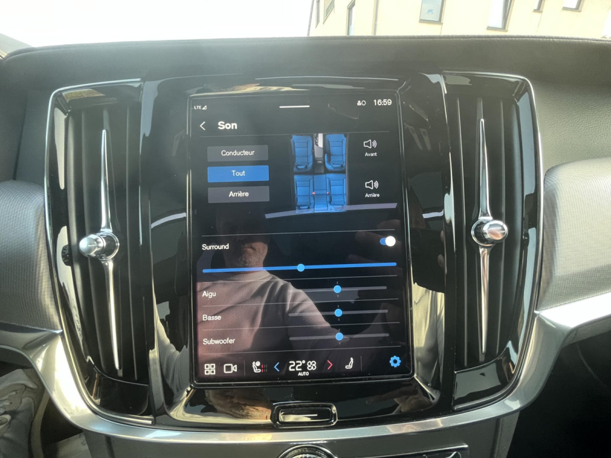 Volvo V90 B4 D 4x4 Geartronic R-Design Pano (2021) - Foto 20