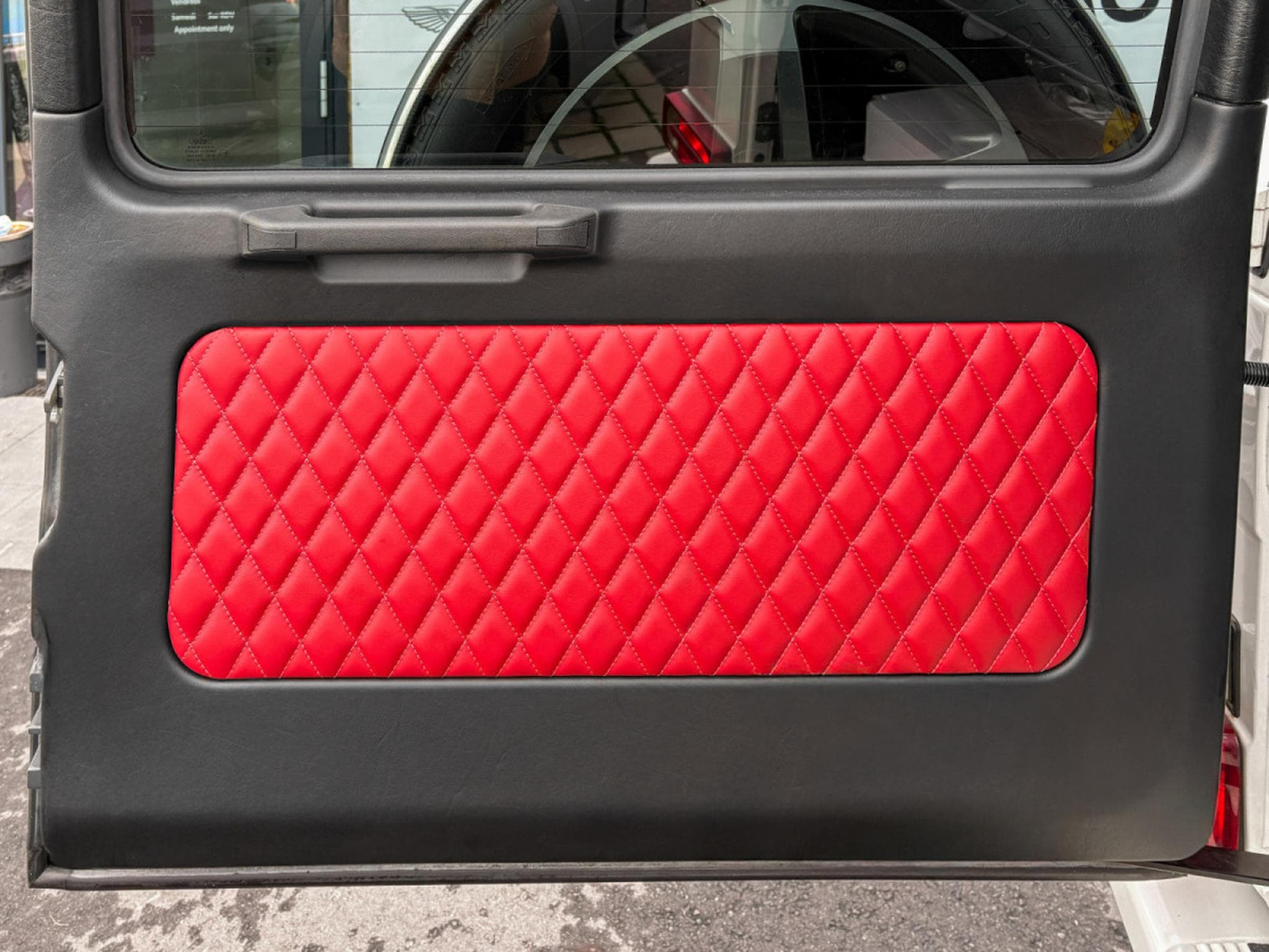 Mercedes G 63 AMG G63 AMG DESIGNO/DISTRO+/MULTMEDIA/VOLL (2015) - Foto 22