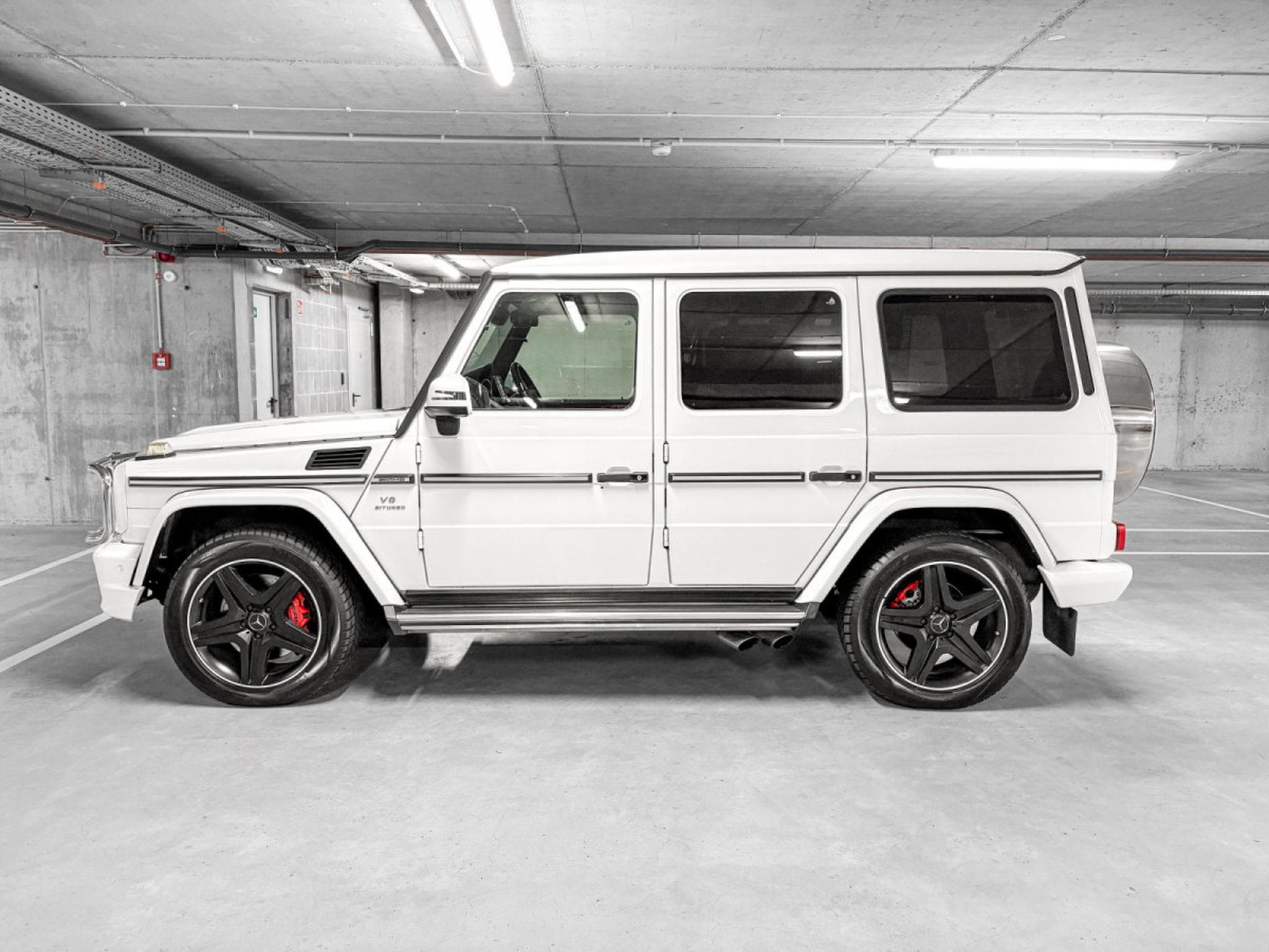 Mercedes G 63 AMG G63 AMG DESIGNO/DISTRO+/MULTMEDIA/VOLL (2015) - Foto 3