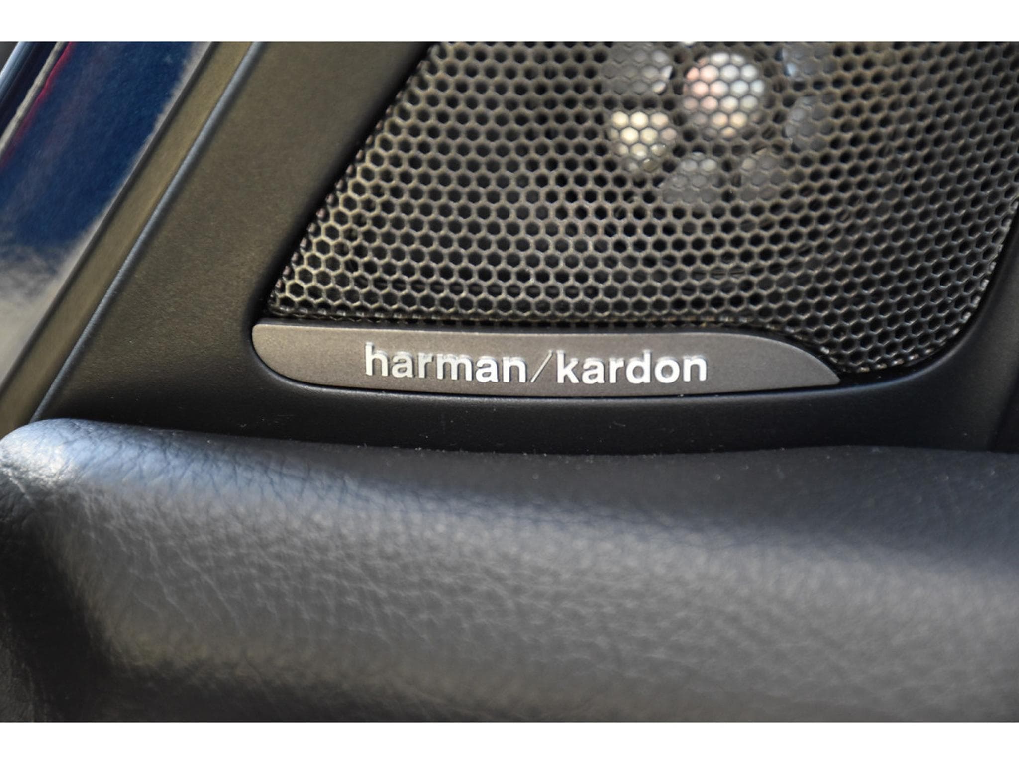 BMW 218 dA Luxury Line PANO CUIR MEMO HARMAN HUD LANE ATT RMQ (2020) - Foto 13