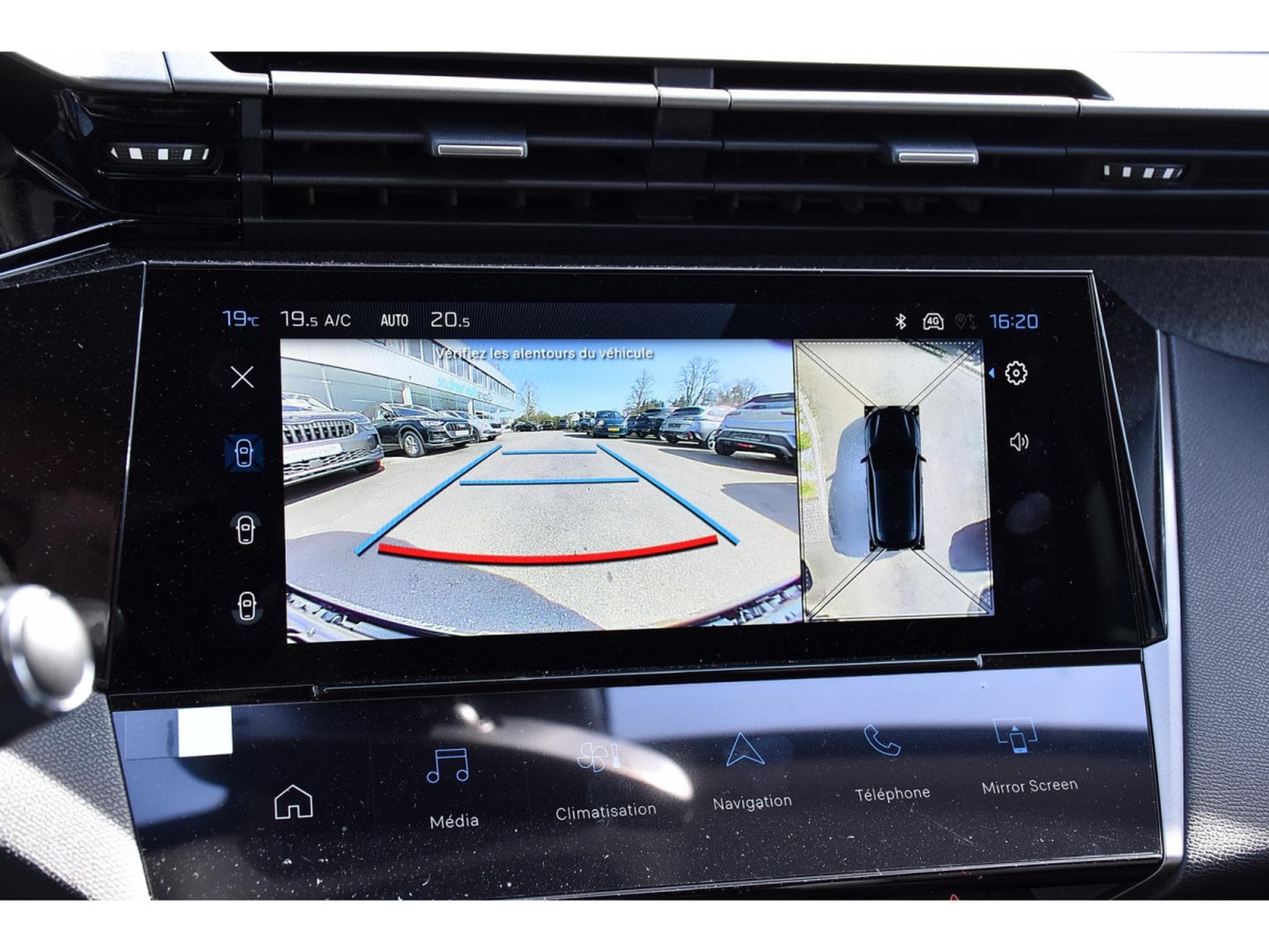 Peugeot 308 1.2 Hybrid 145 e-DCS6 Allure ACC LANE GPS CAM360 1° MAIN (2025) - Foto 20