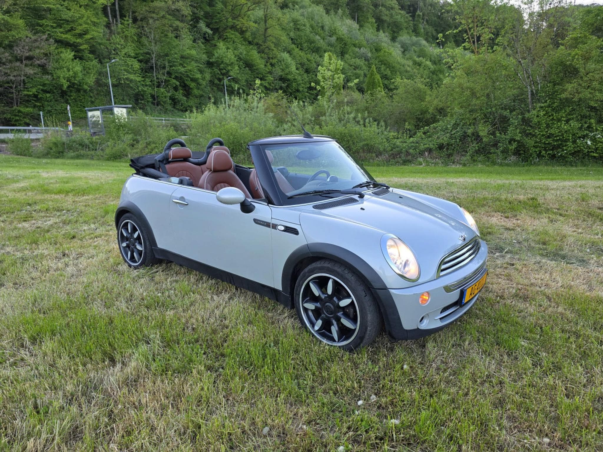 Mini Cooper Cabriolet 1.6 Sidewalk (2007) - Photo 2