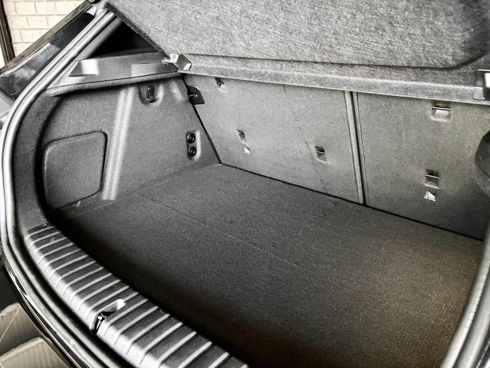 BMW 120 120i M-Sport 170CV  *Sièges Chauffants* Shadow Line * (2025) - Photo 23